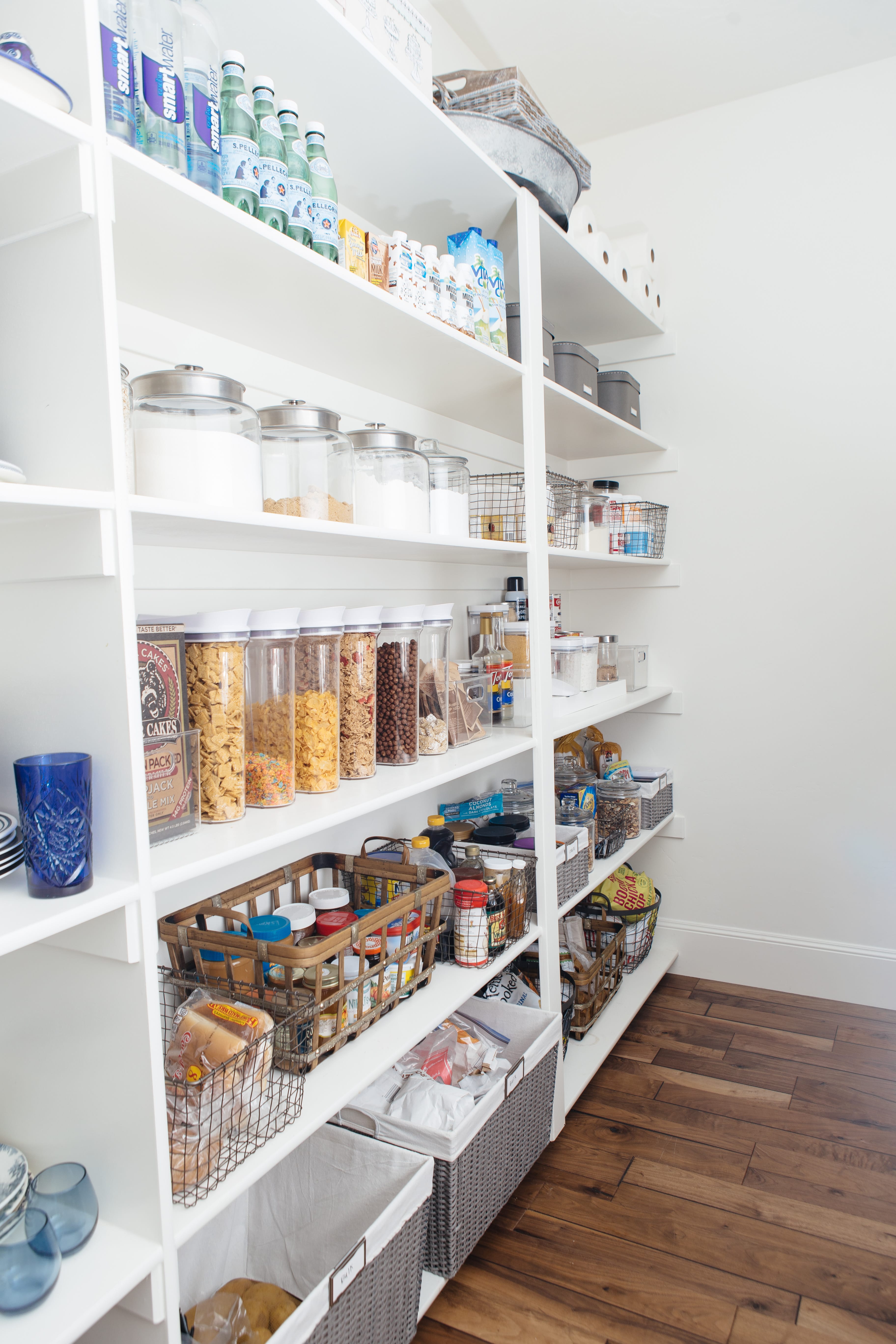 Pantry Shelf Organization Tips