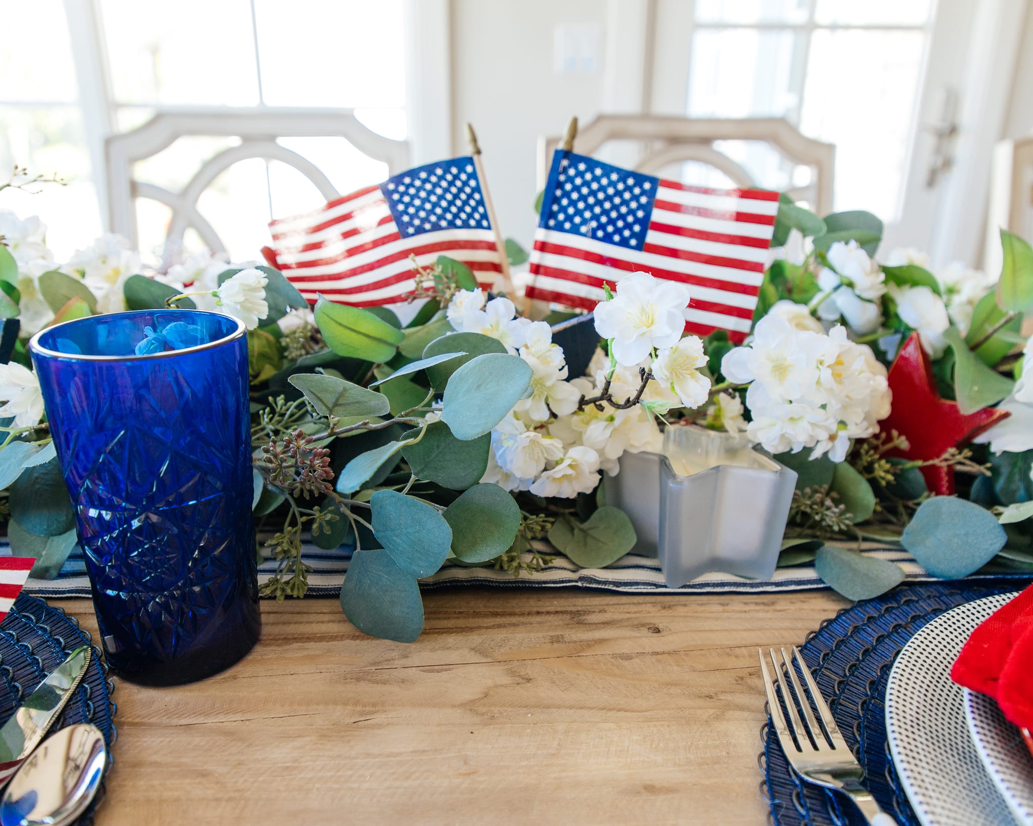 red white and blue patriotic tablescape