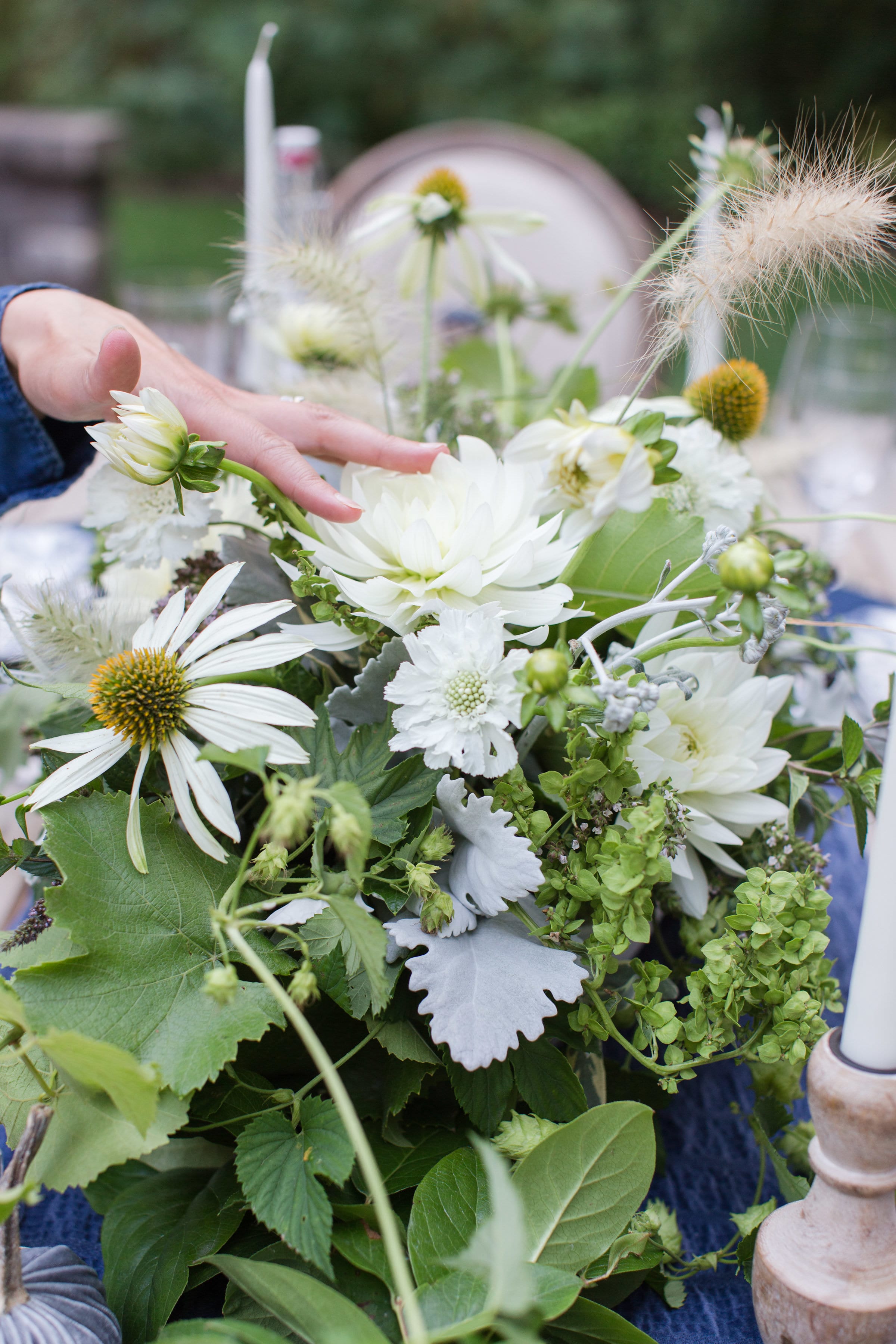 outdoor tablescape entertaining farm to table flowers garden 