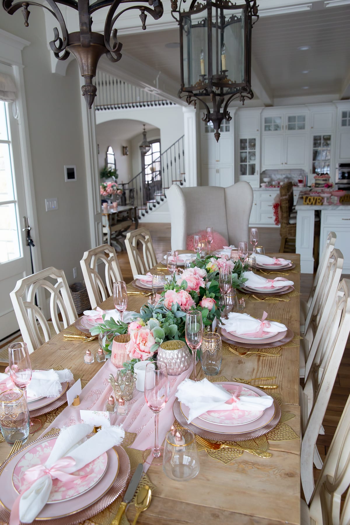 Pink Valentine's Day Table Decor Ideas for a Galentine's Brunch