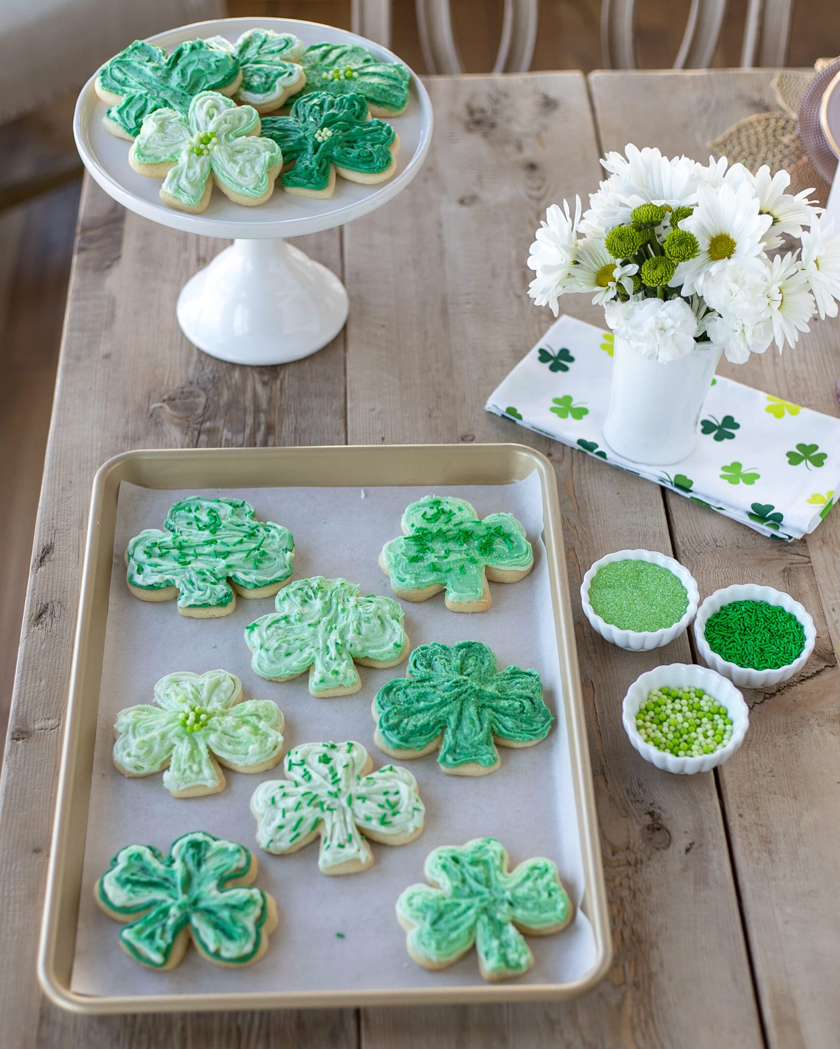 shamrock sugar cookies sugar cookie recipe baking frosting st. patricks day saint patrick's day celebration green cookies 