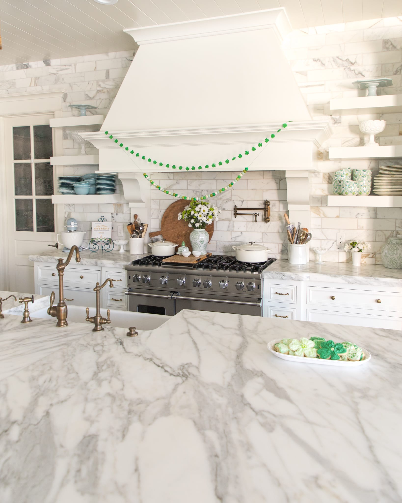 Geen and Gold St. Patrick's Day Kitchen - Home With Holly J