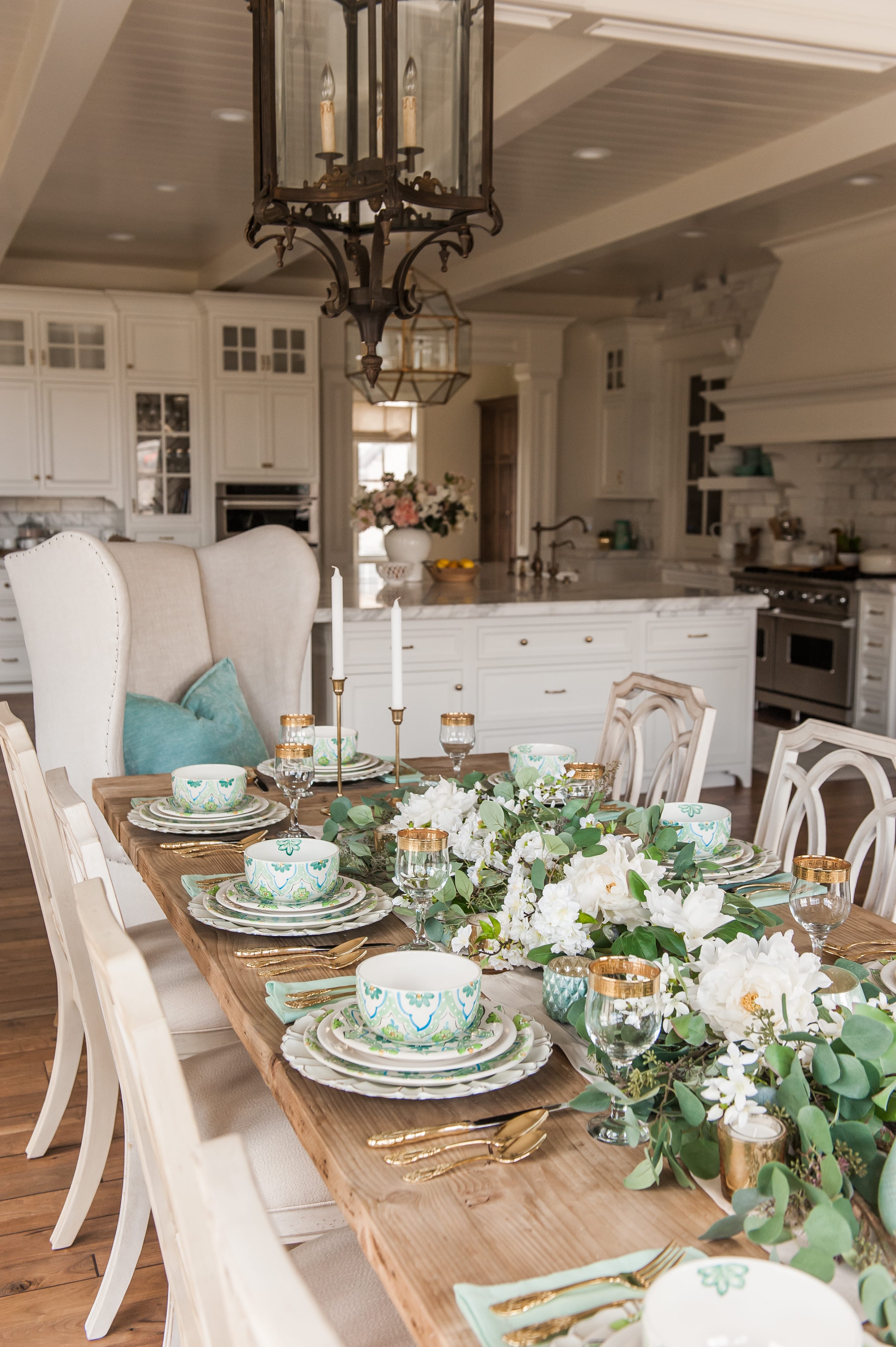 st Patricks Day tablescape