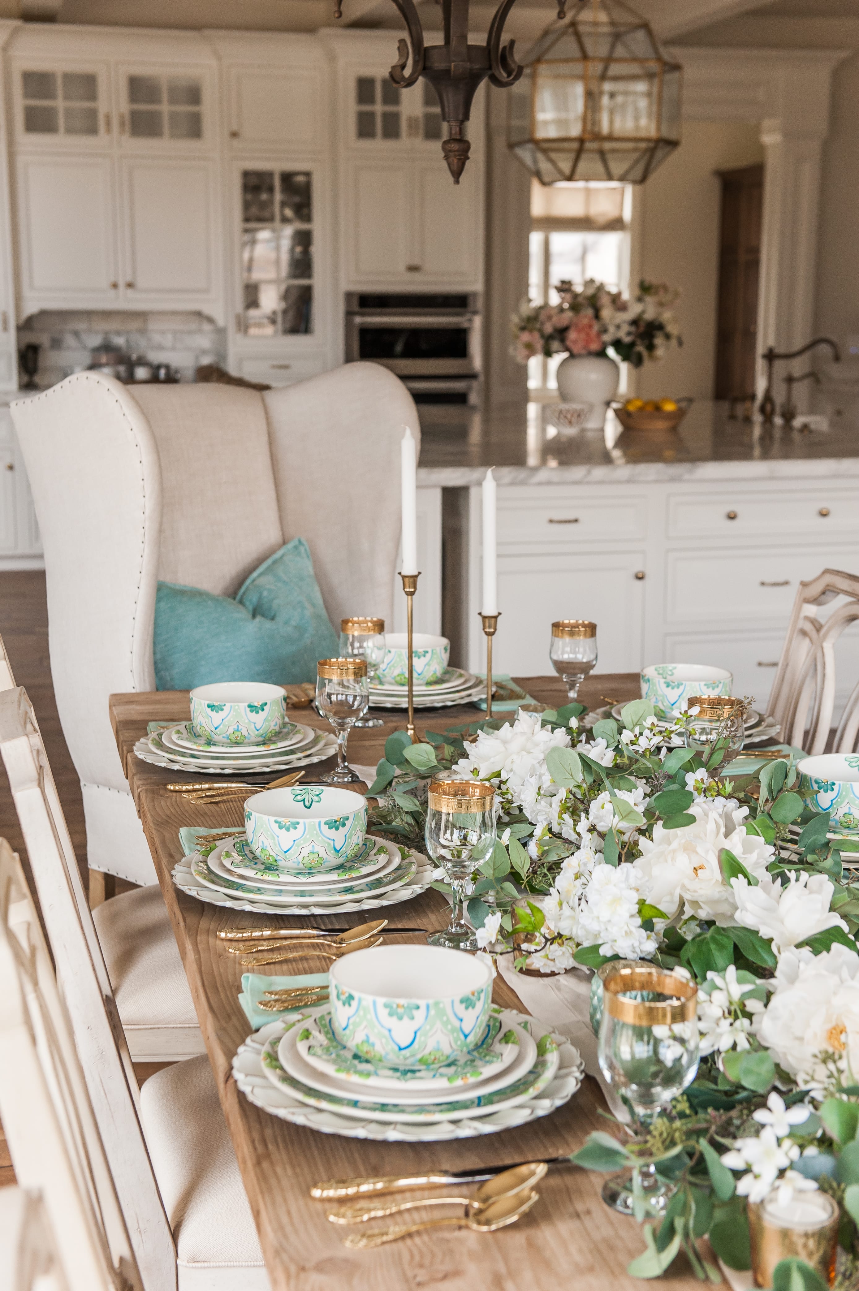 st Patricks Day tablescape