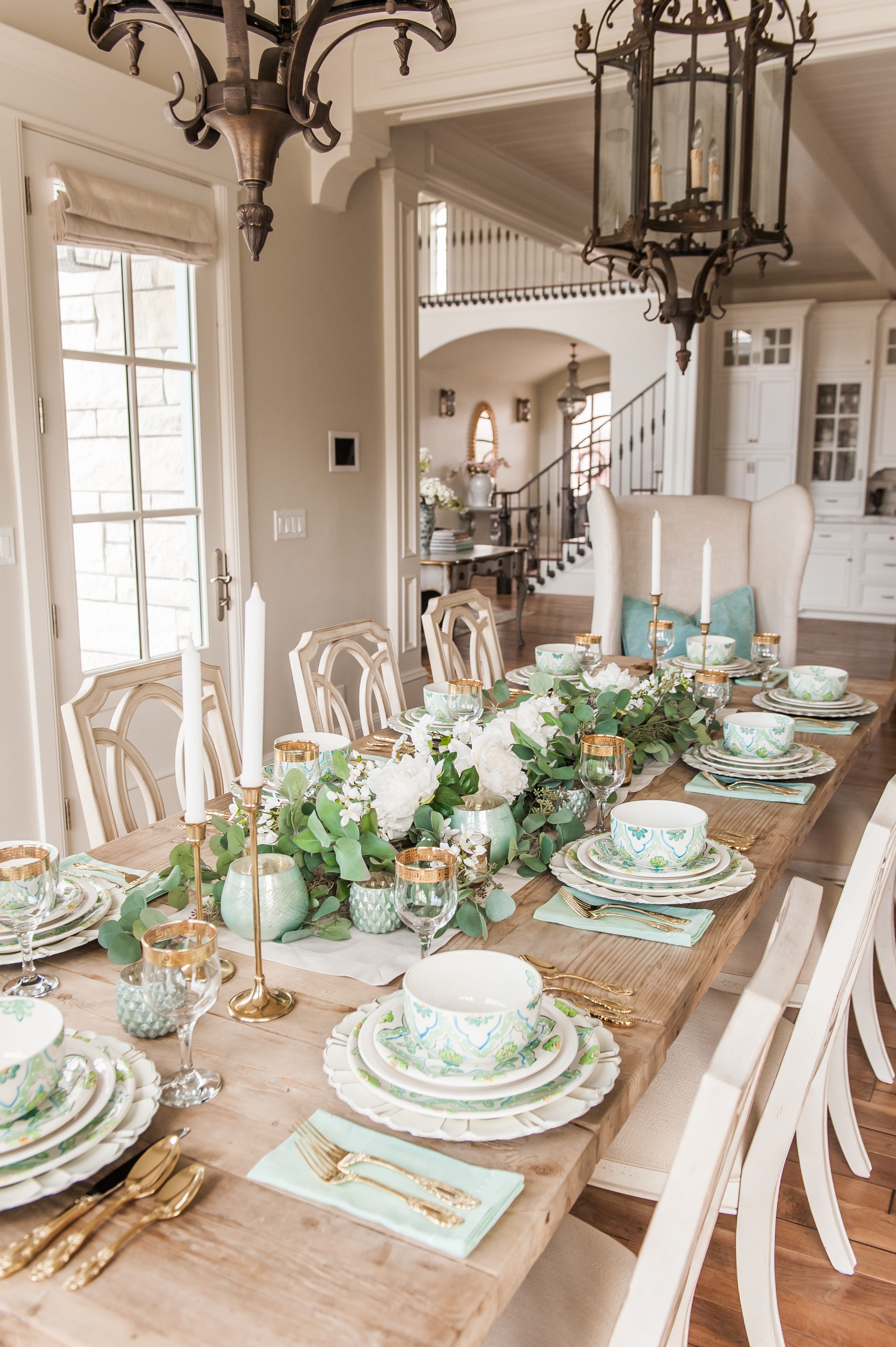 Tablescape spring Tablescapes st. patricks day table decor blue green and white table setting dinnerware easter tablescape easter dinner table dining room table setting place setting table decor idea