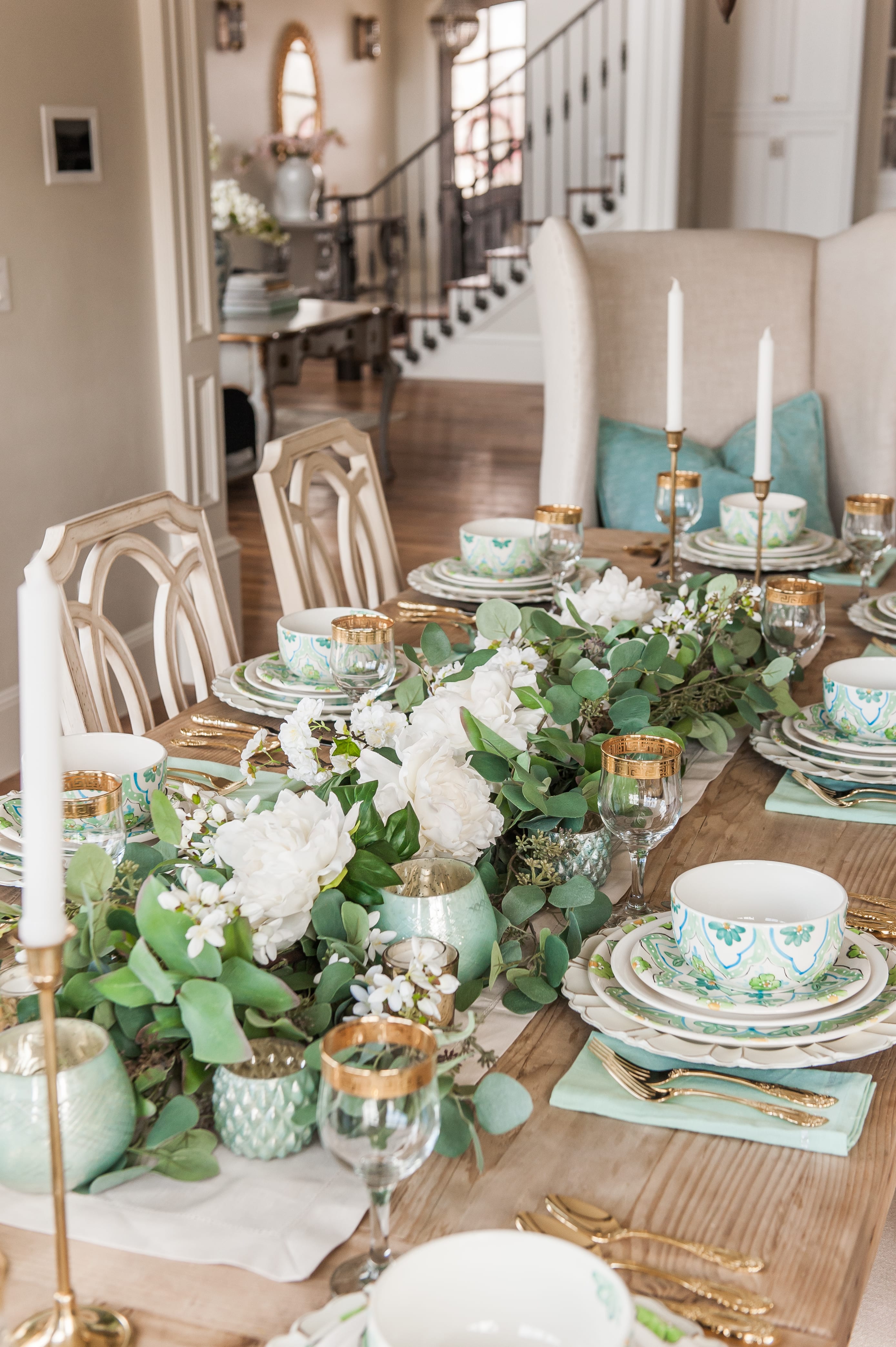 Tablescape spring Tablescapes st. patricks day table decor blue green and white table setting dinnerware easter tablescape easter dinner table dining room table setting place setting table decor idea garland table runner centerpiece faux flowers