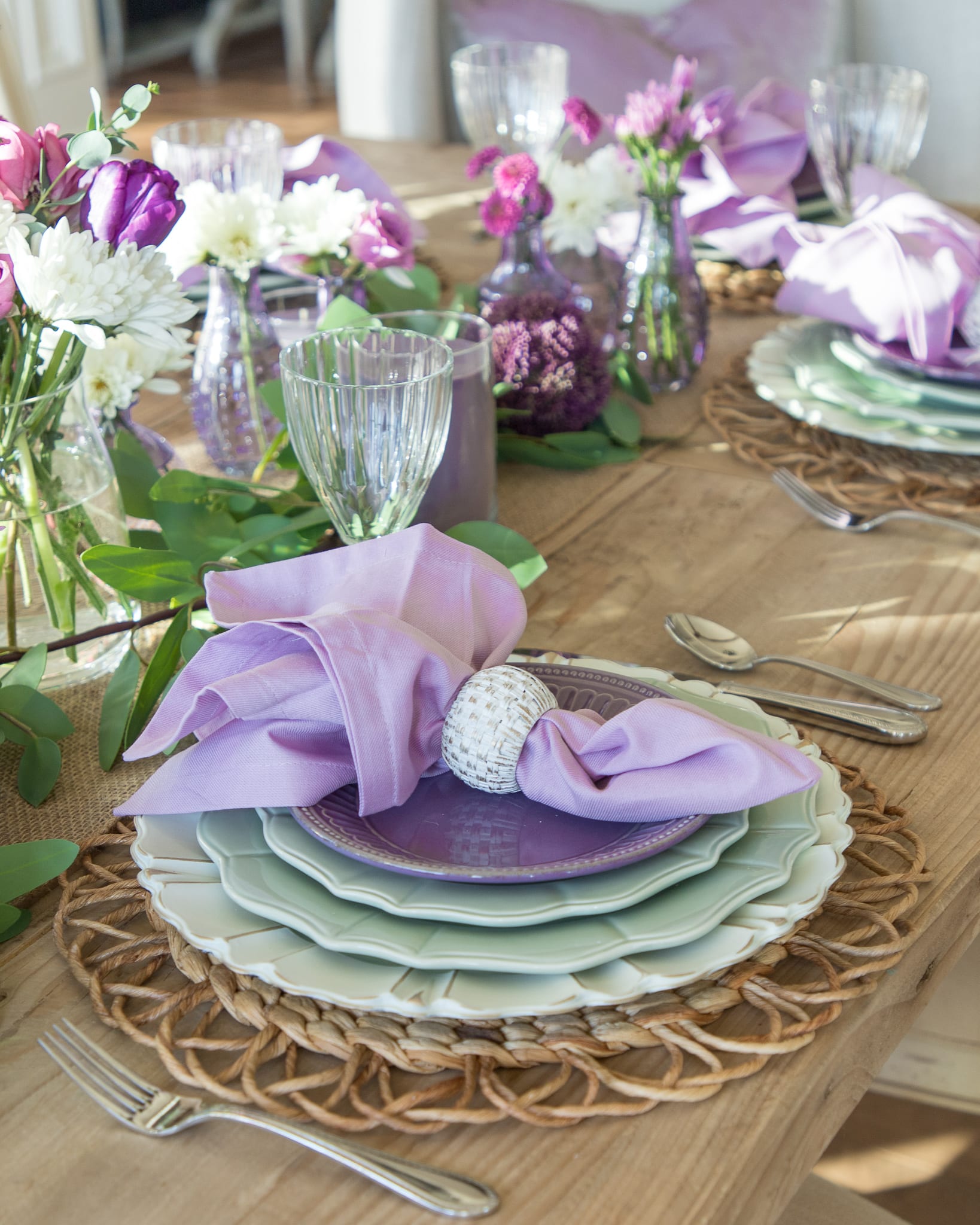 lavender and mint green place-setting