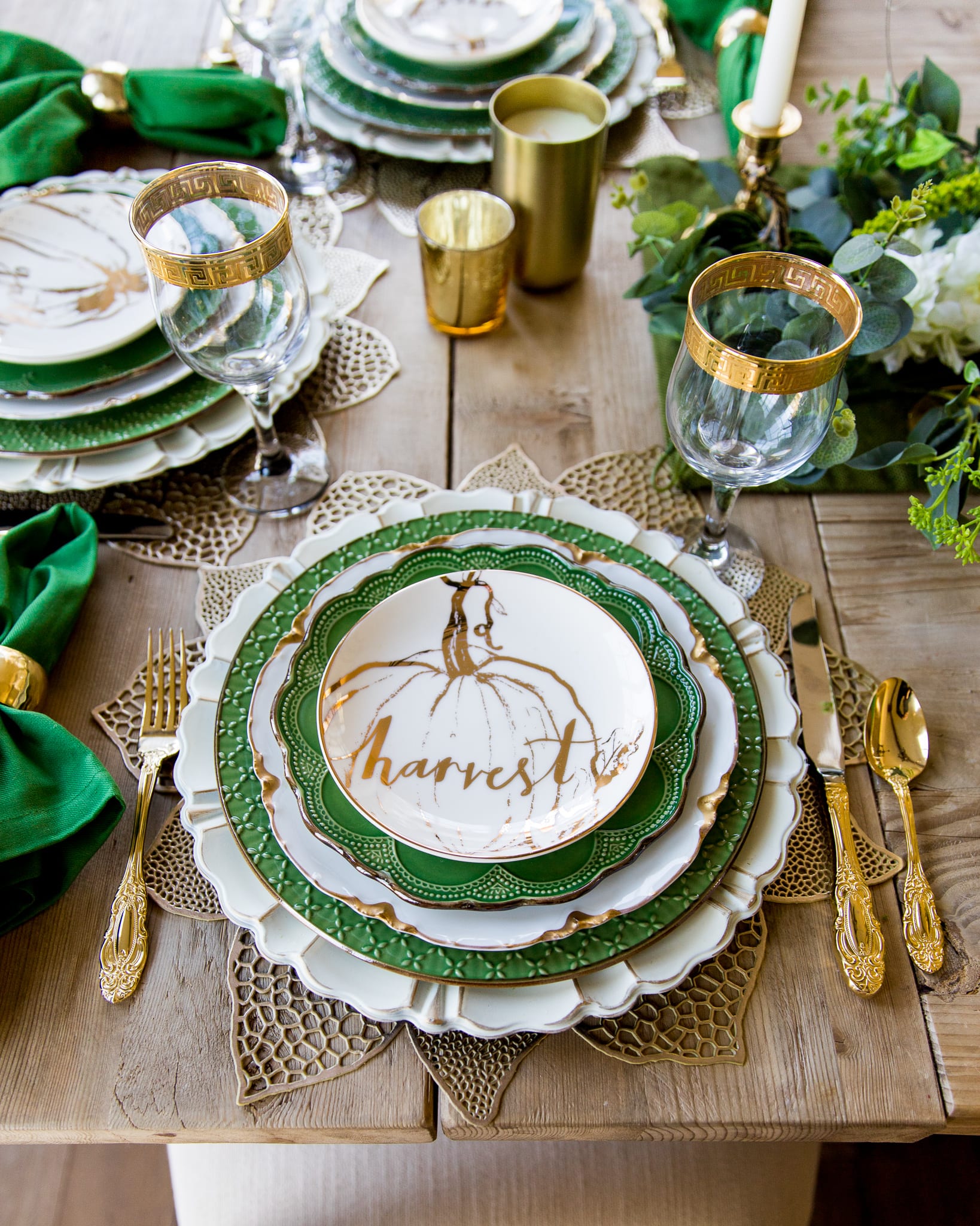 green gold and white placesetting