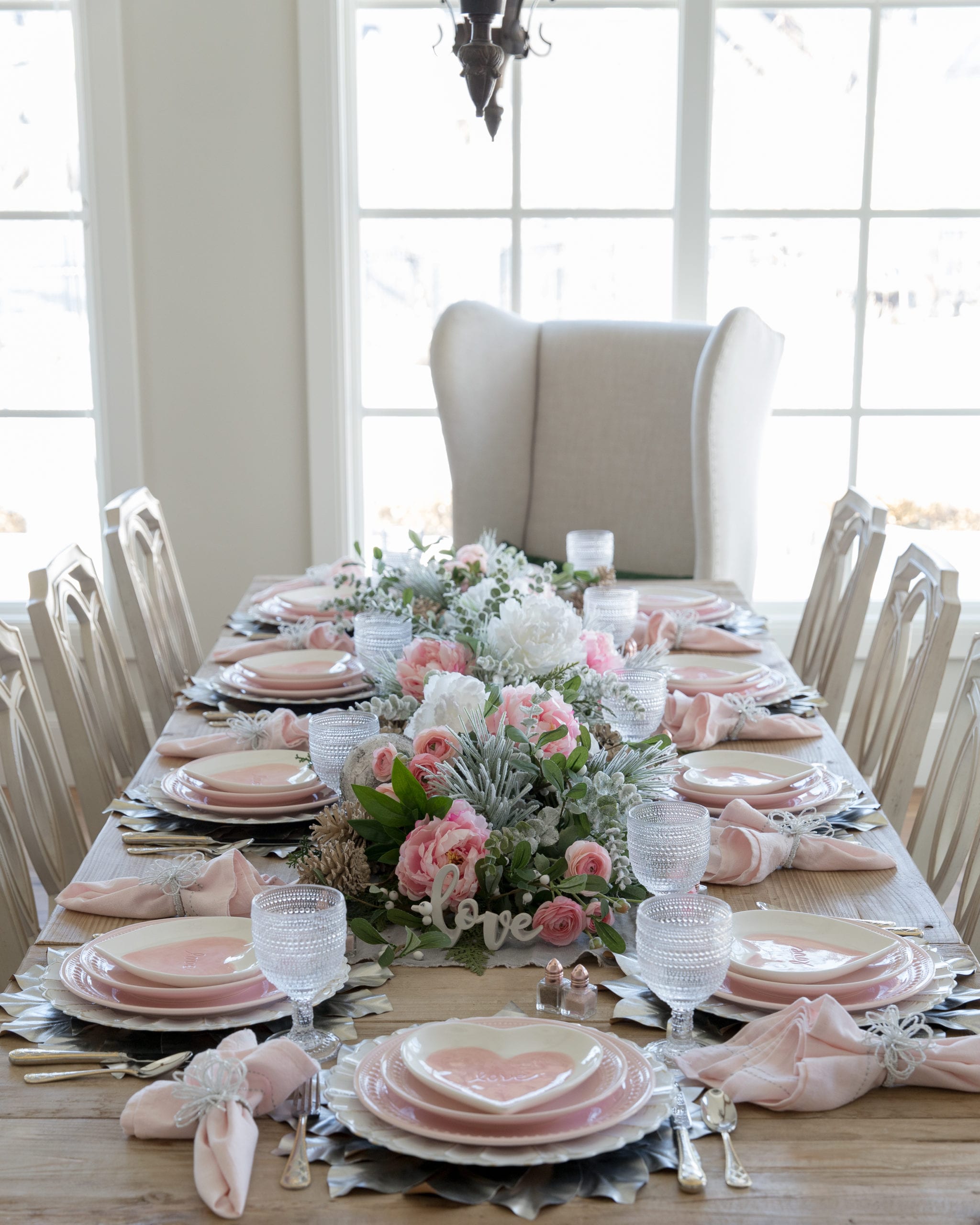 Pink Hearts Tablescapes