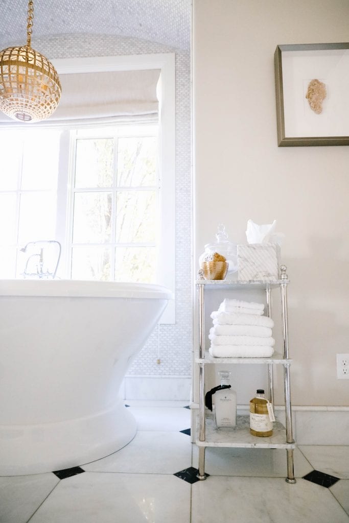 bathtub storage ideas