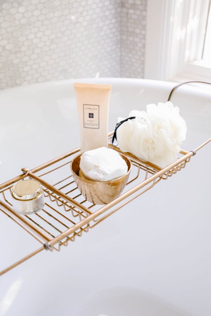 bathtub tray