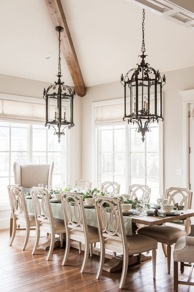 Mint green Easter Dinner tablescape