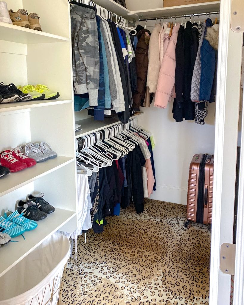 https://homewithhollyj.com/wp-content/uploads/2020/04/My-Closet-Reveal-Organizing-Tips-28-819x1024.jpg