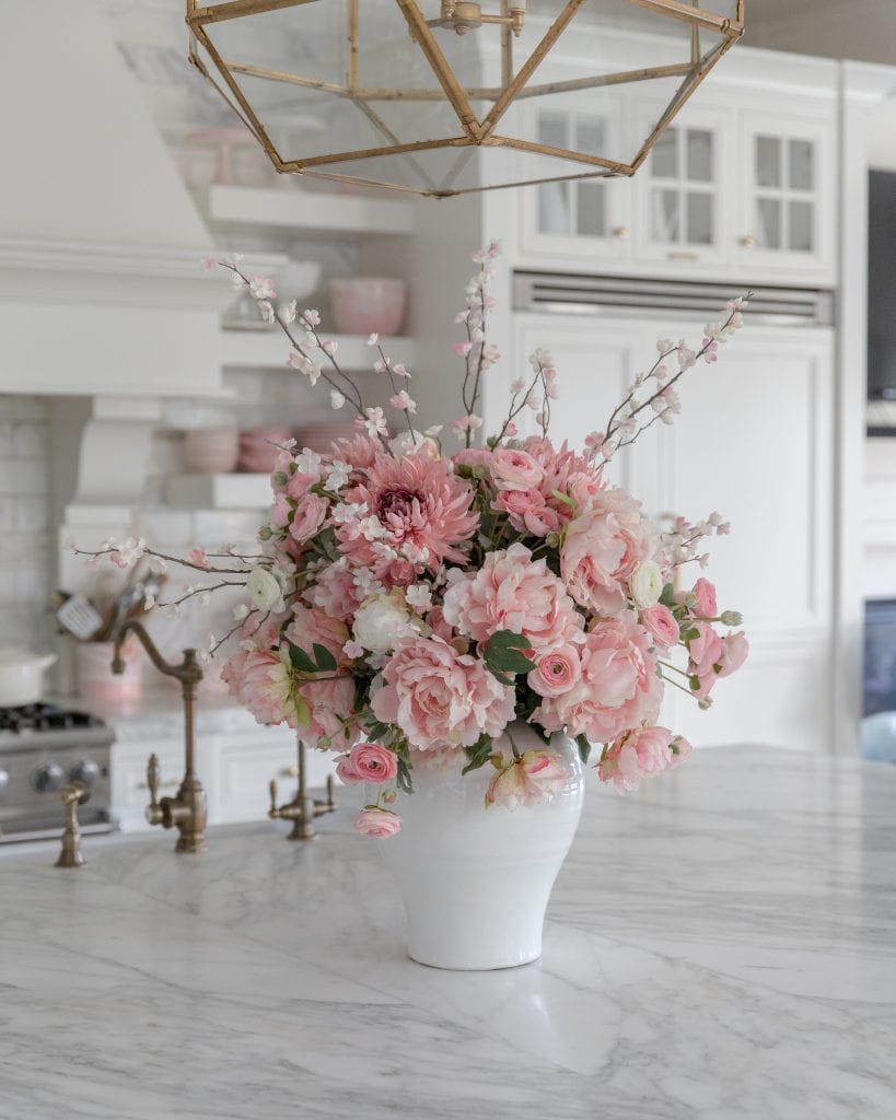 ginger jar flower arrangement for Mother's Day