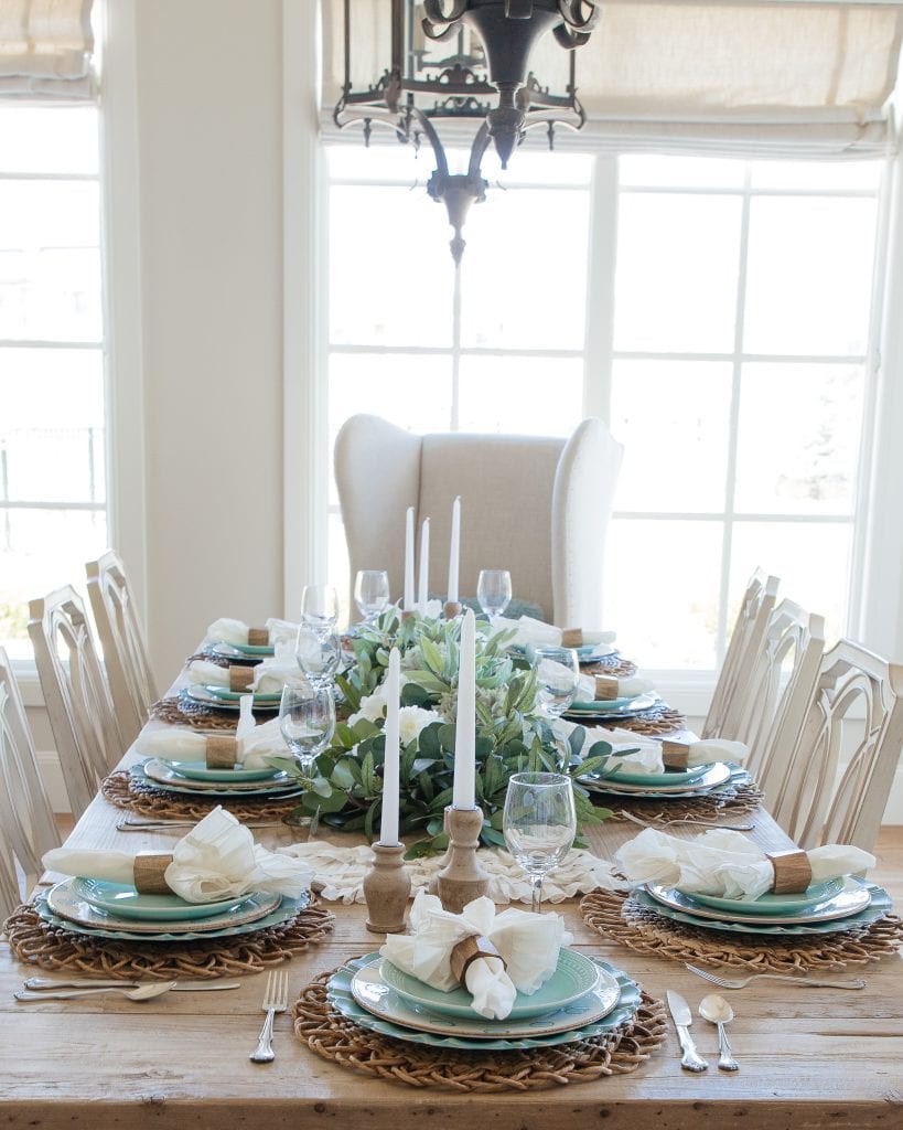 robbins egg blue tablescape