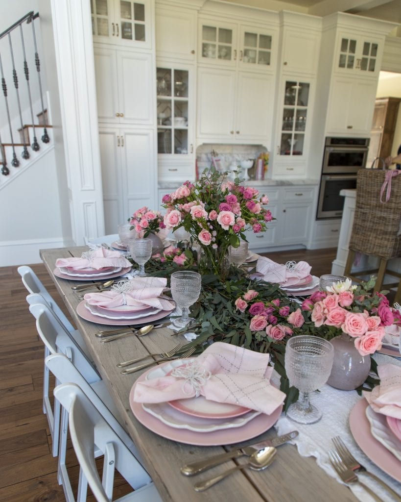 pink mothers day tablescape