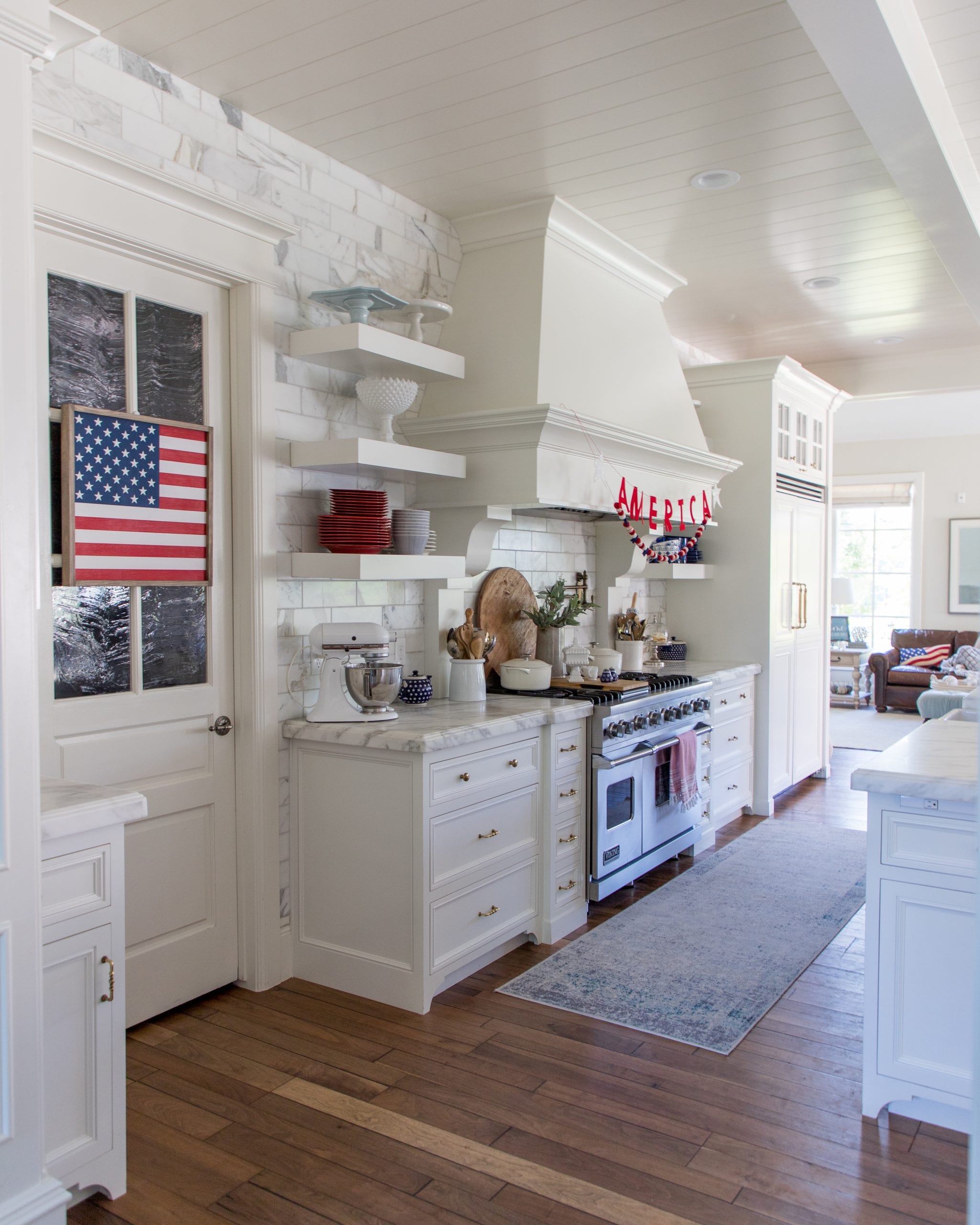 Patriotic Home Decor Ideas | Patriotic Ways To Decorate Your Home
