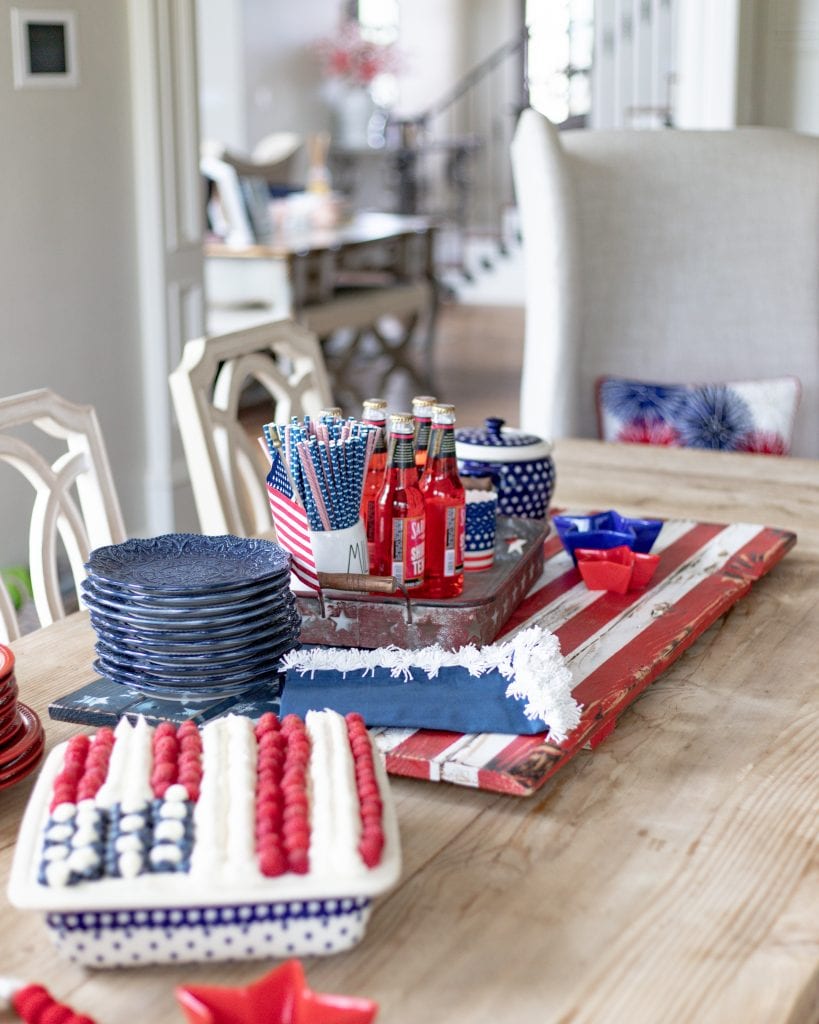 Patriotic Home Decor dining table ideas