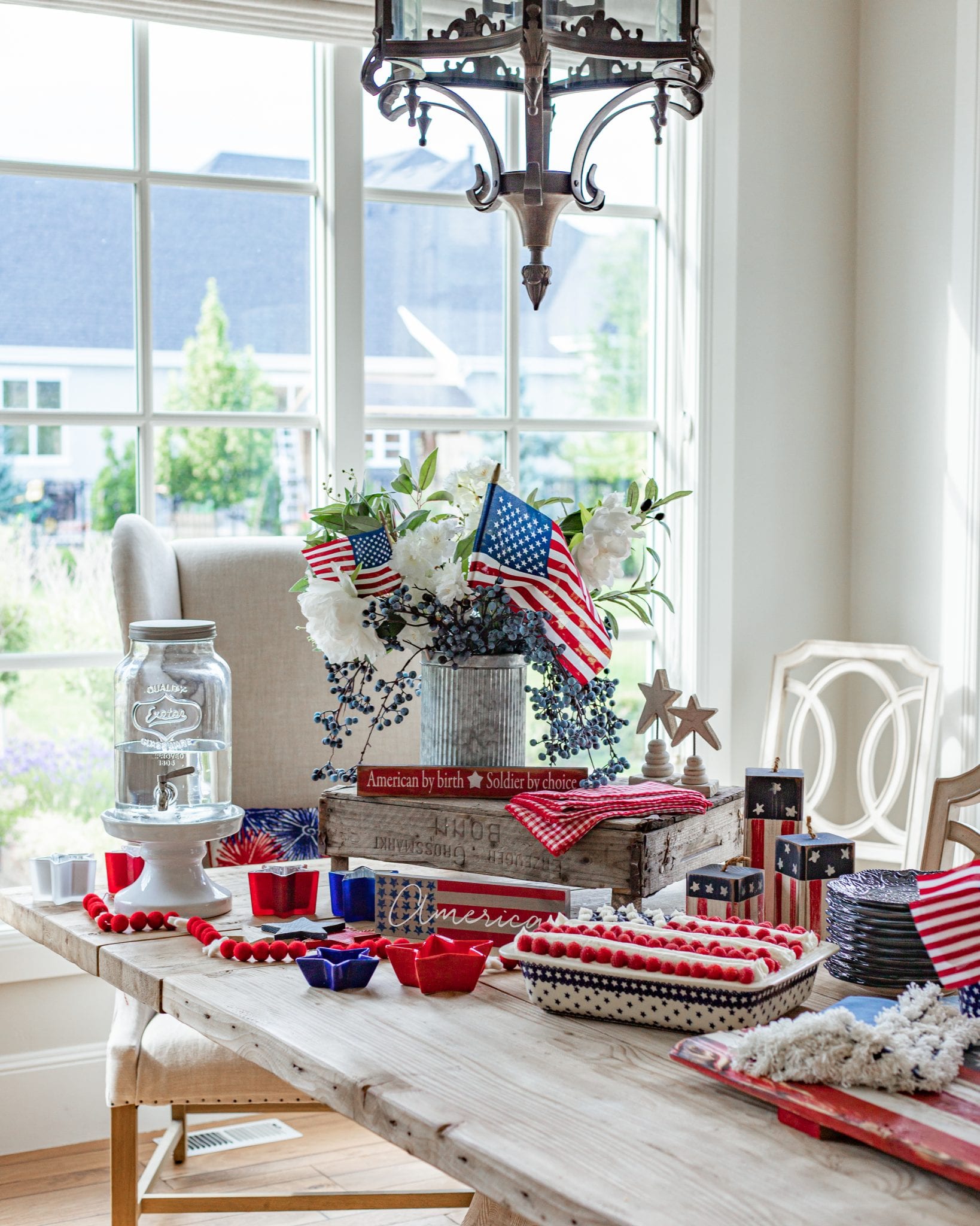 Fourth Of July Tablescape Idea