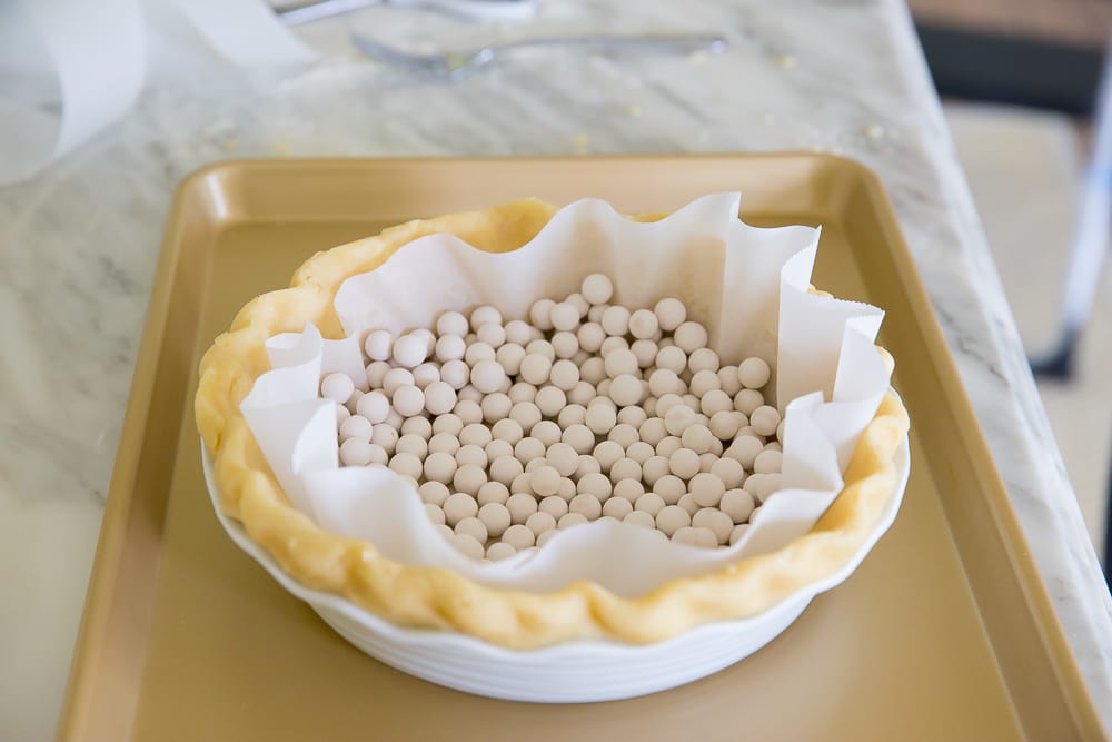 pie crust using pie weights