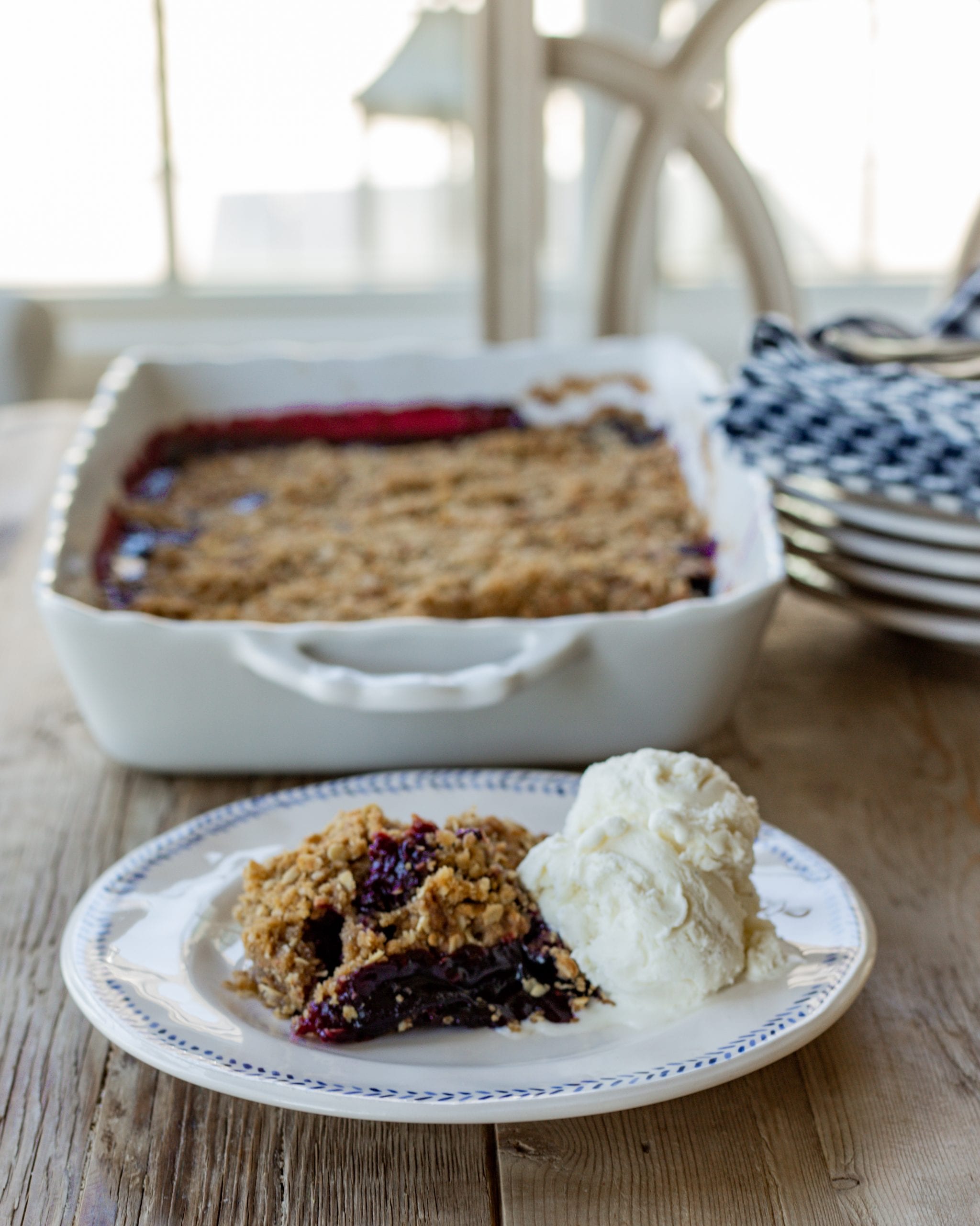 blackberry crumble