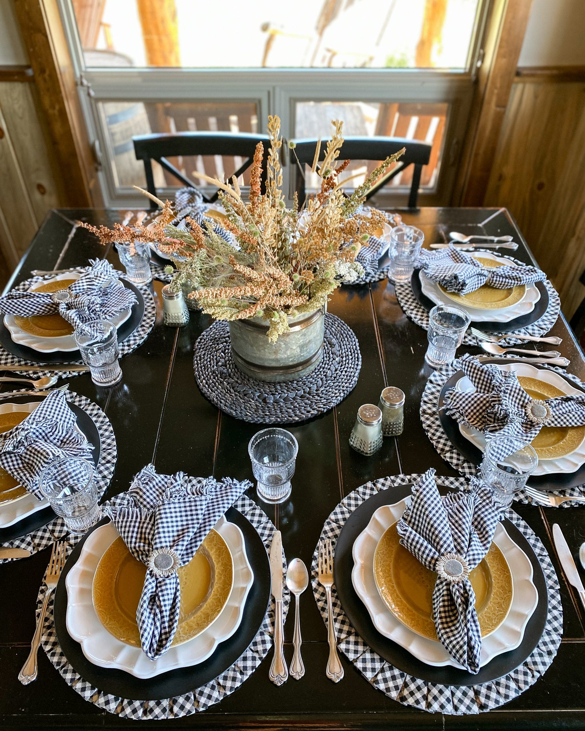 black and white gingham dark yellow tablescape ideas