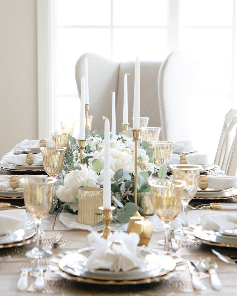 Beautiful Fall Tablescape | Gold and White Table setting