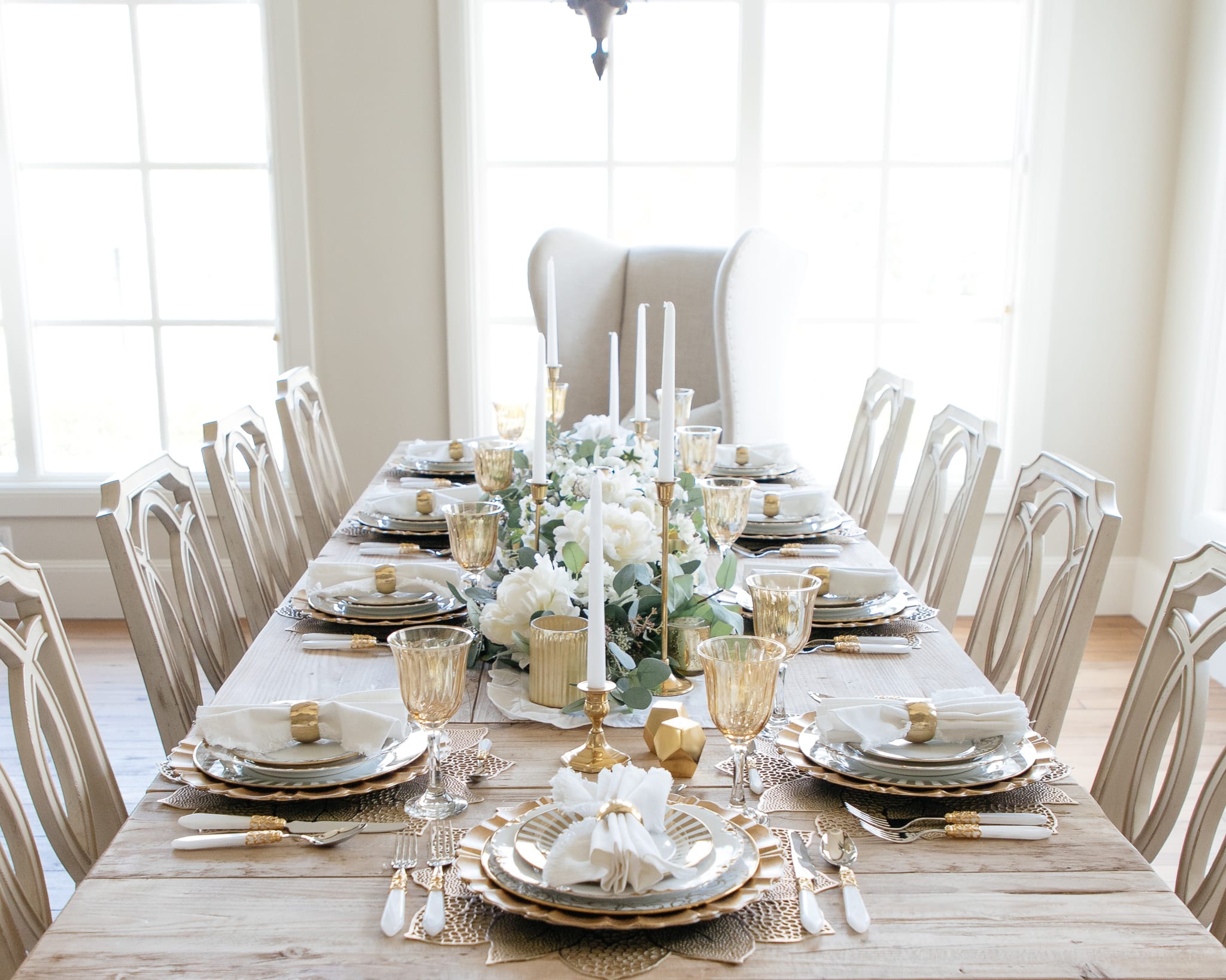 thanksgiving table