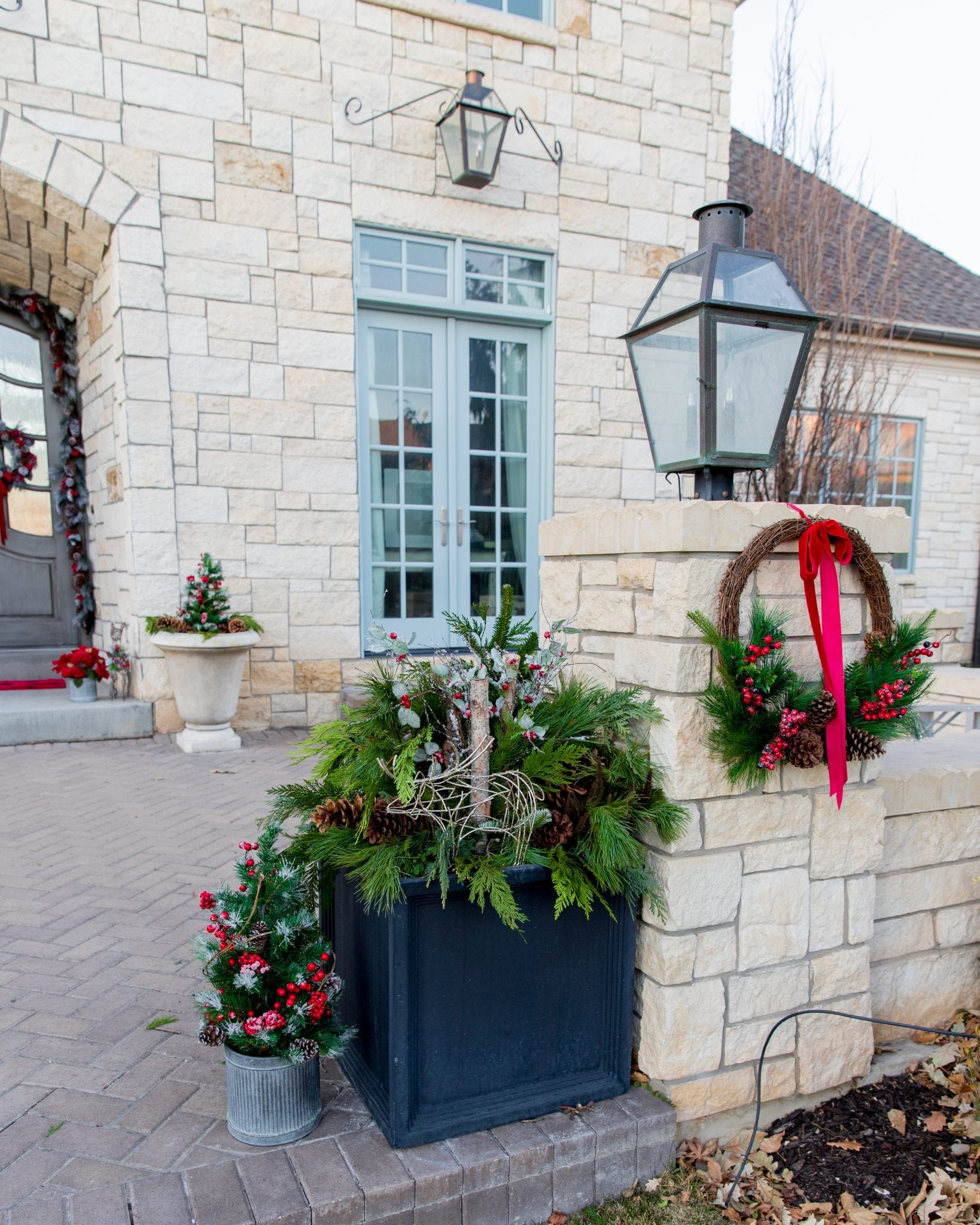 Christmas Front Porch Ideas 