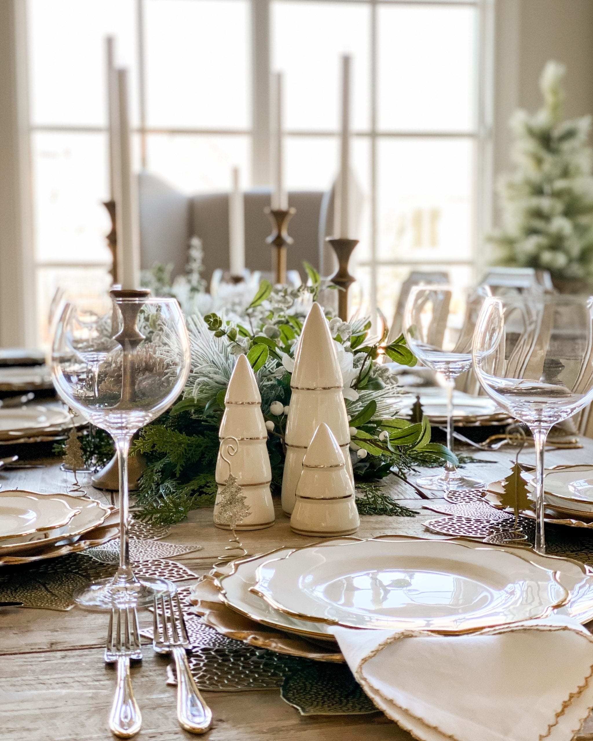 Christmas holiday tablescape ideas