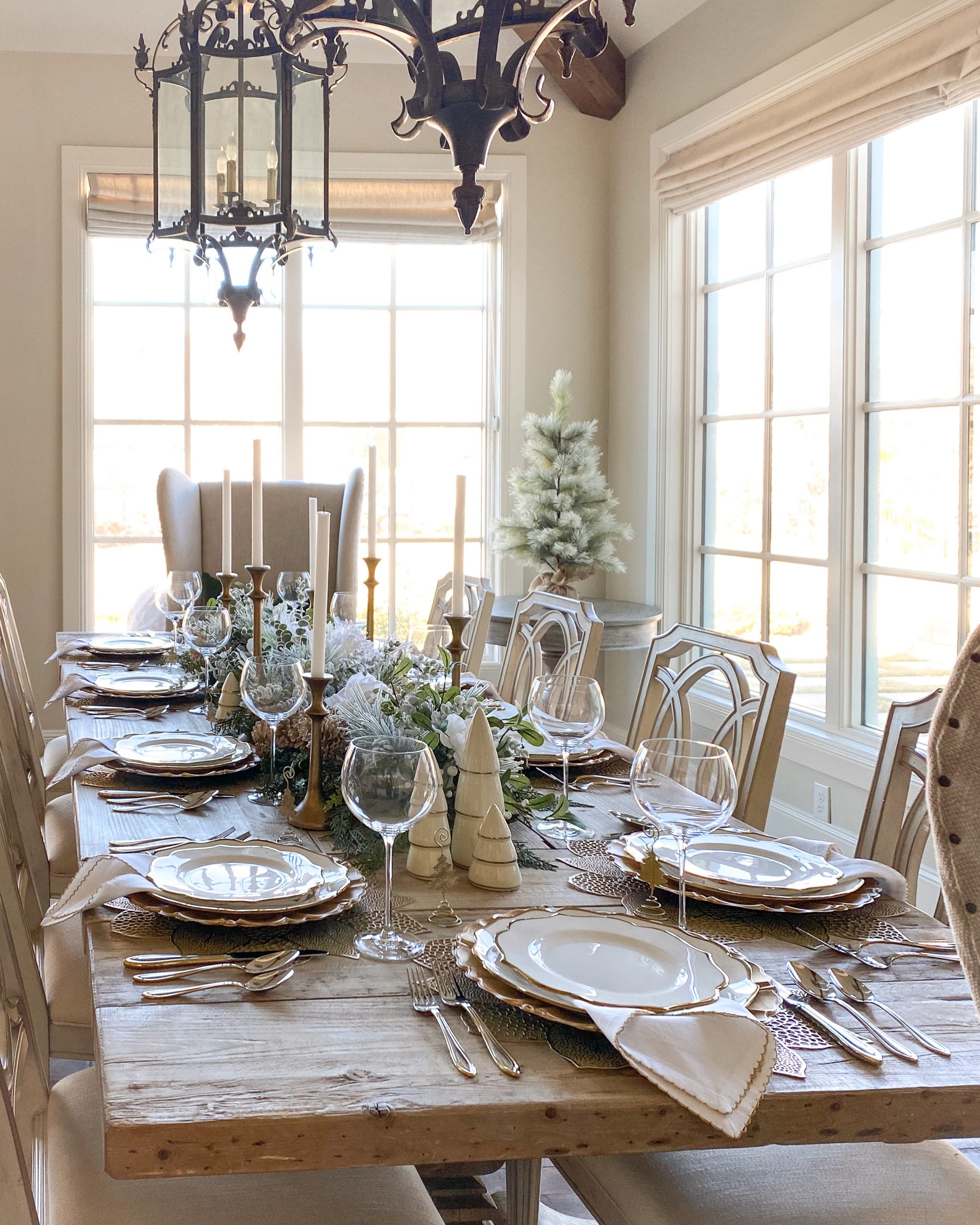 Silver and Gold Christmas Tablescape  Dining Room Holiday Decor » We're  The Joneses