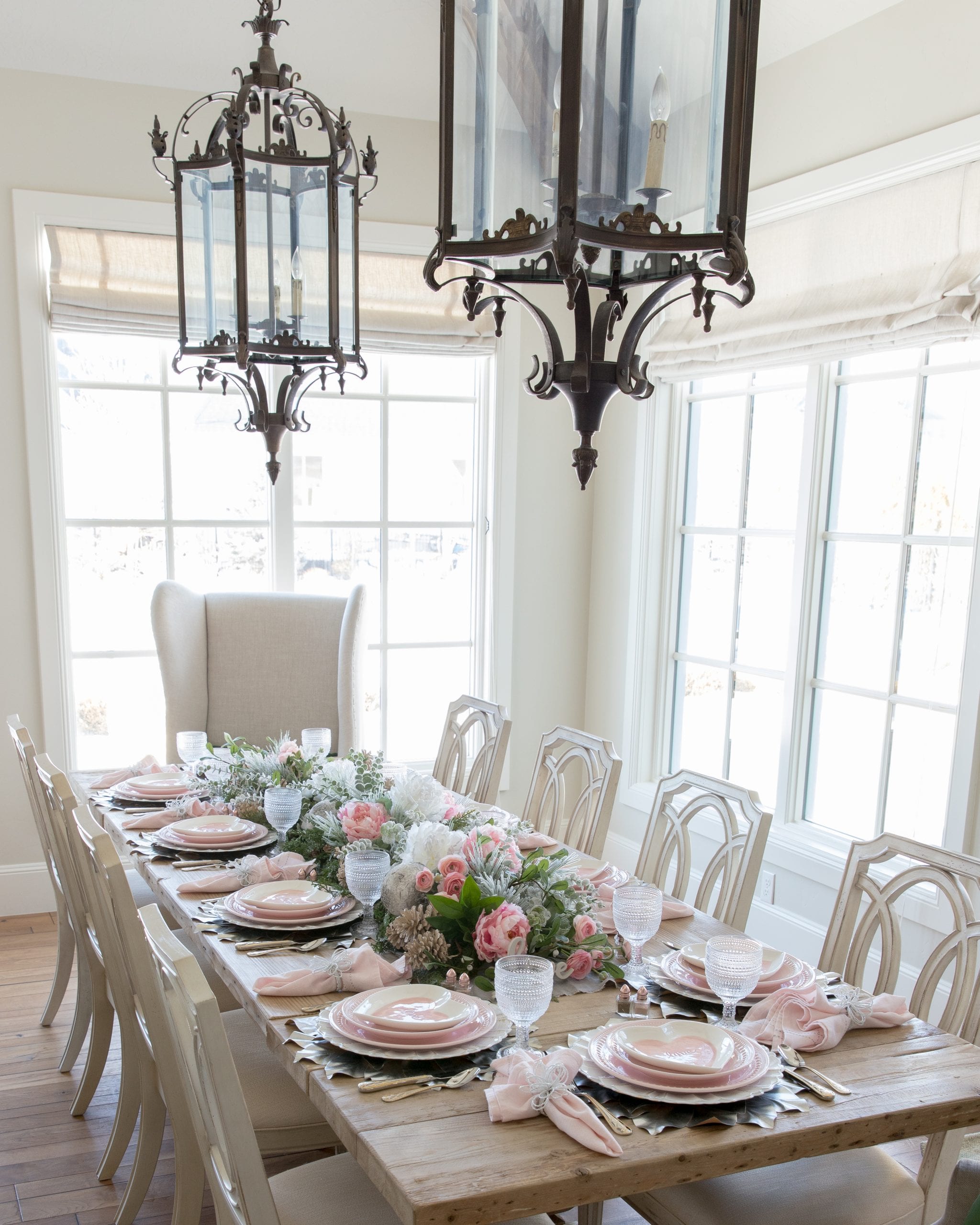 pink valentines day tables