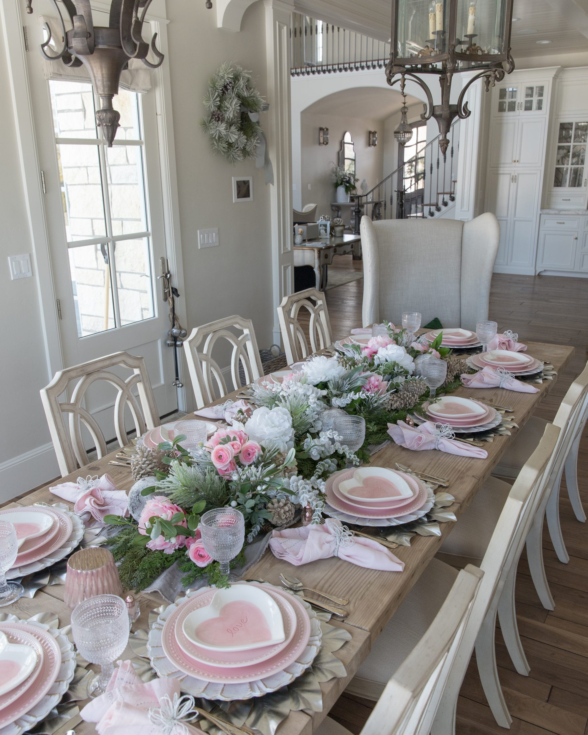 pink valentines table