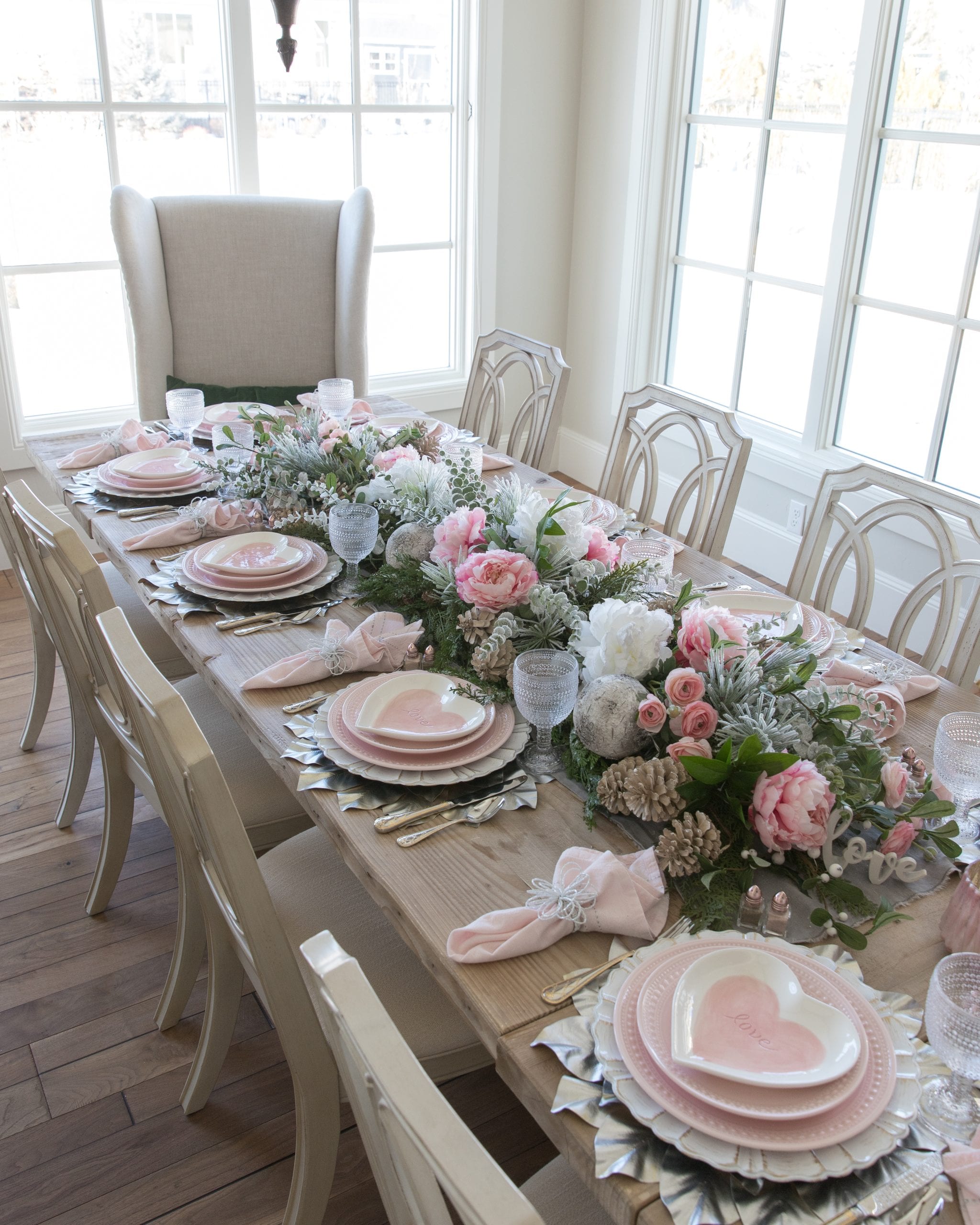 wintery valentines day table