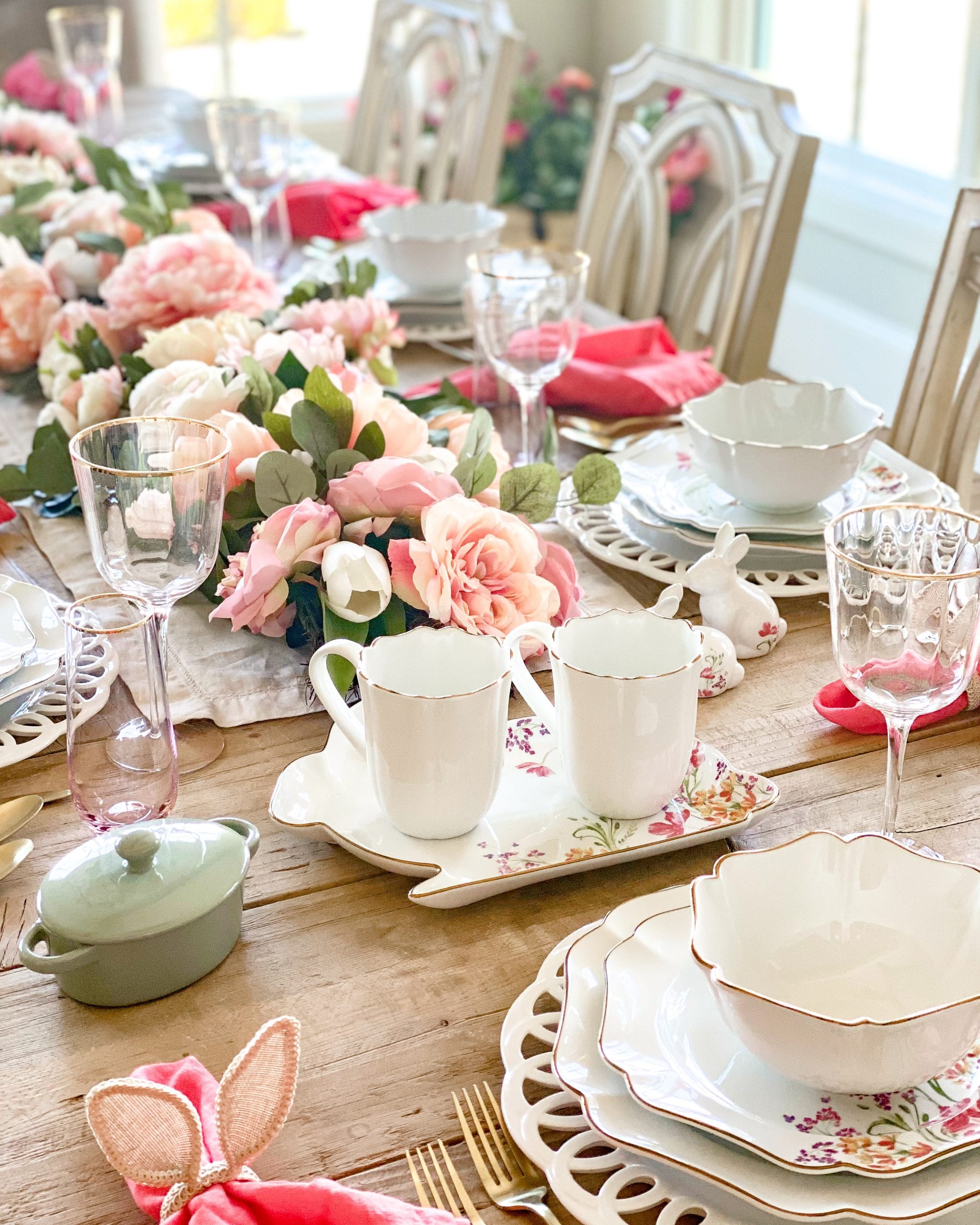 spring floral tableascpe for easter