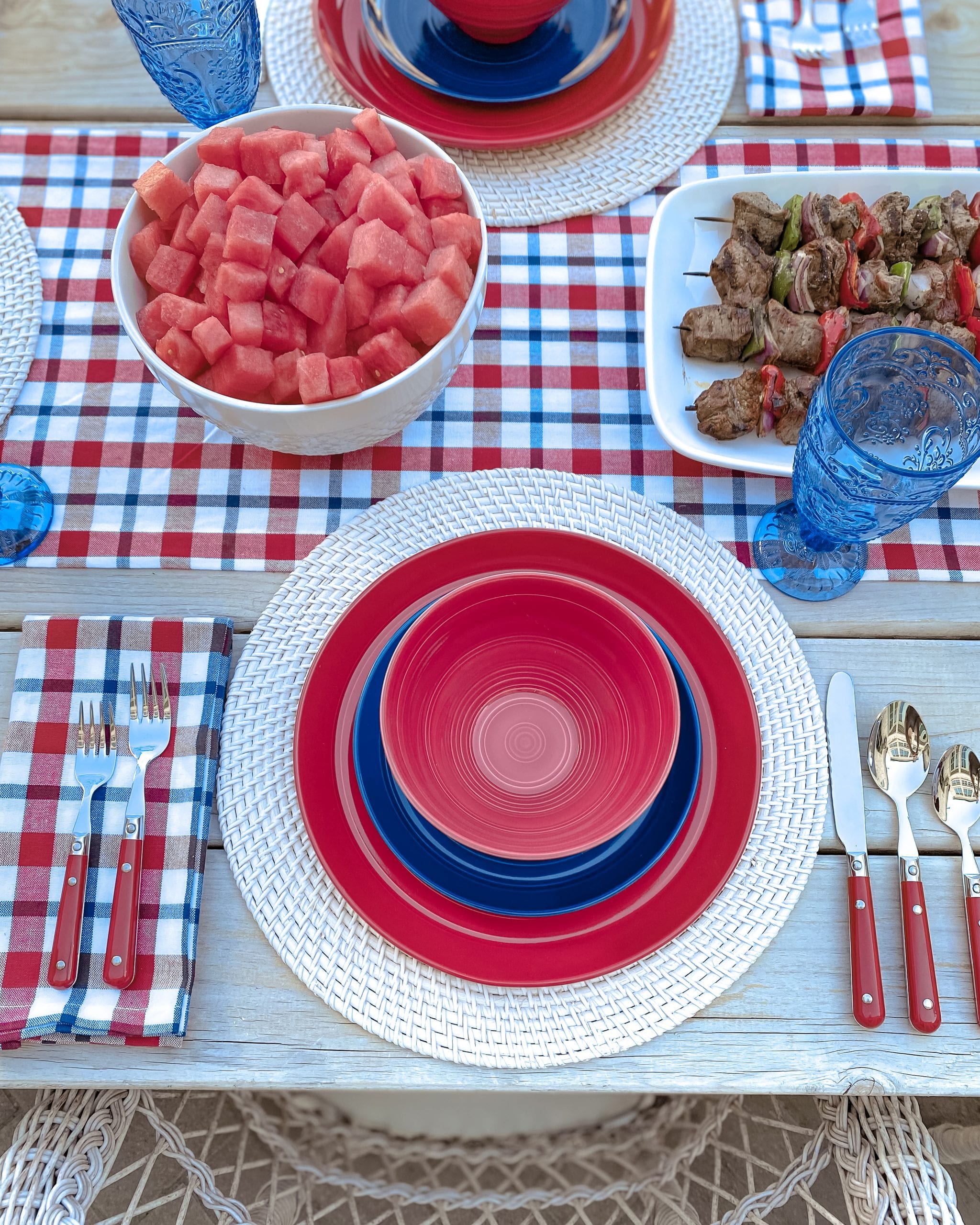 red white and blue table decor