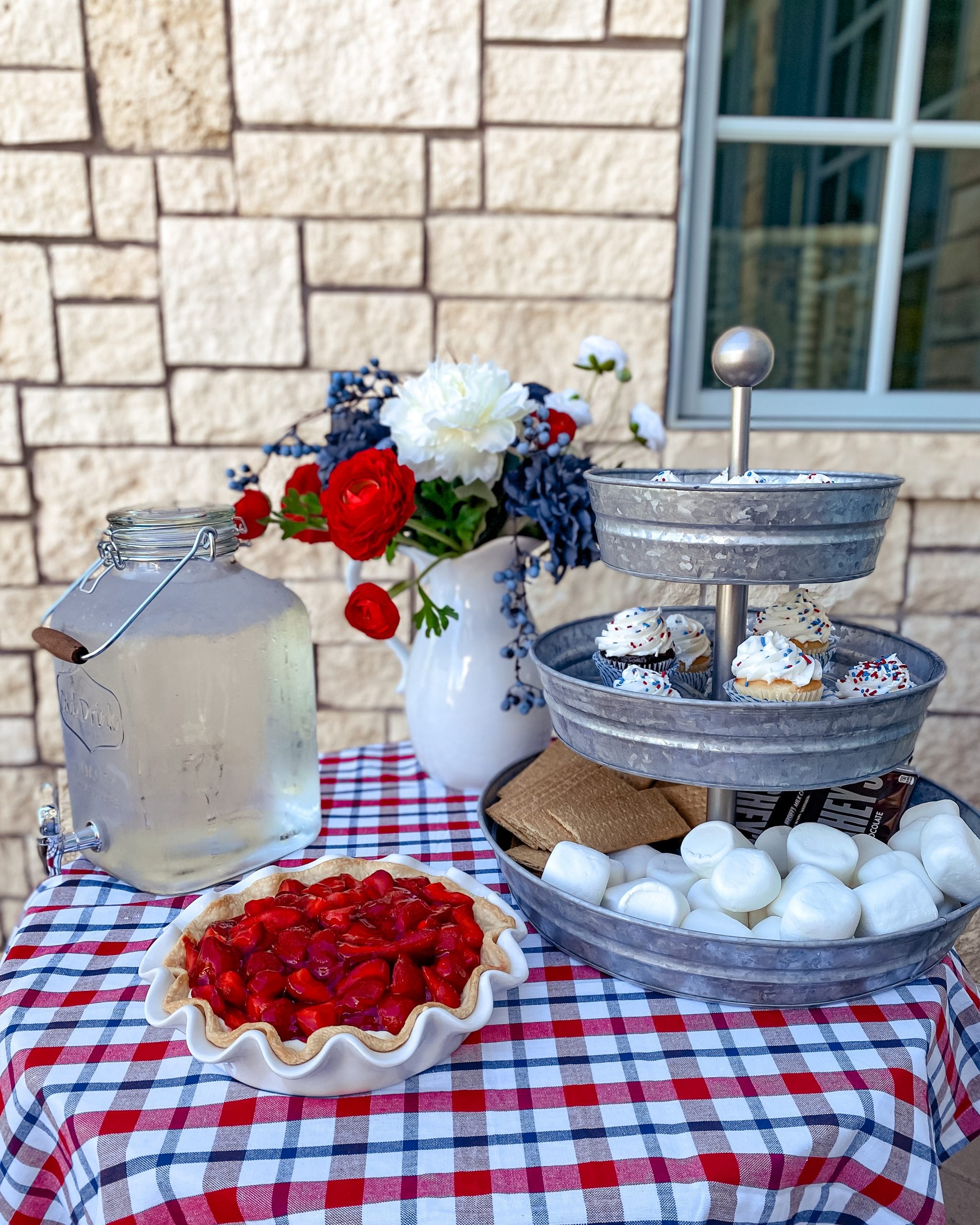 dessert table patriotic theme