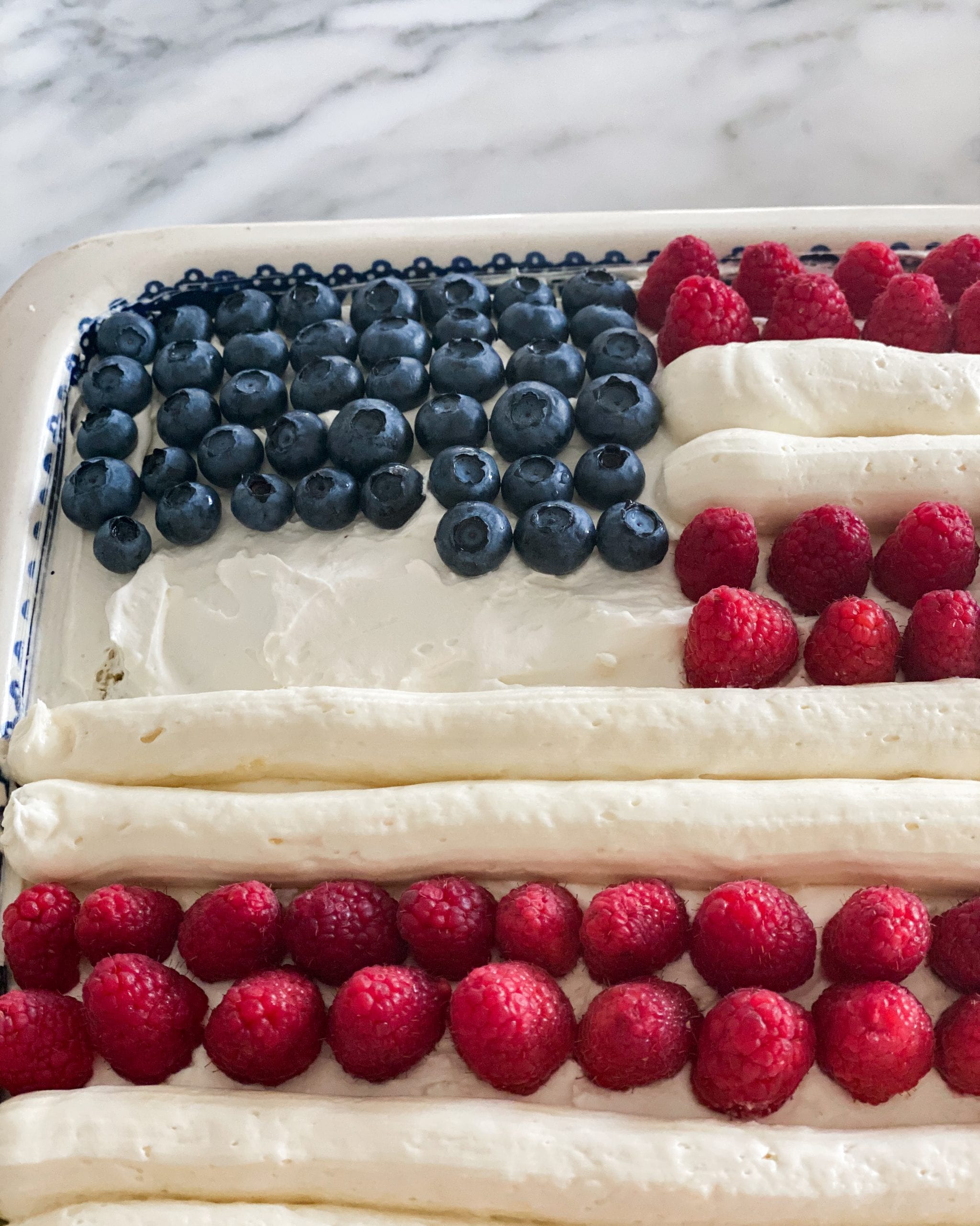 Stars and Stripes flag cake