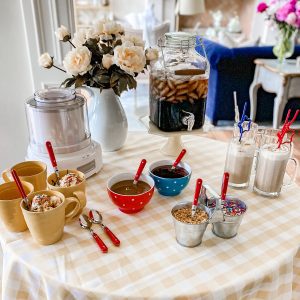 ice cream Sundaes, root beer floats, party themes party ideas