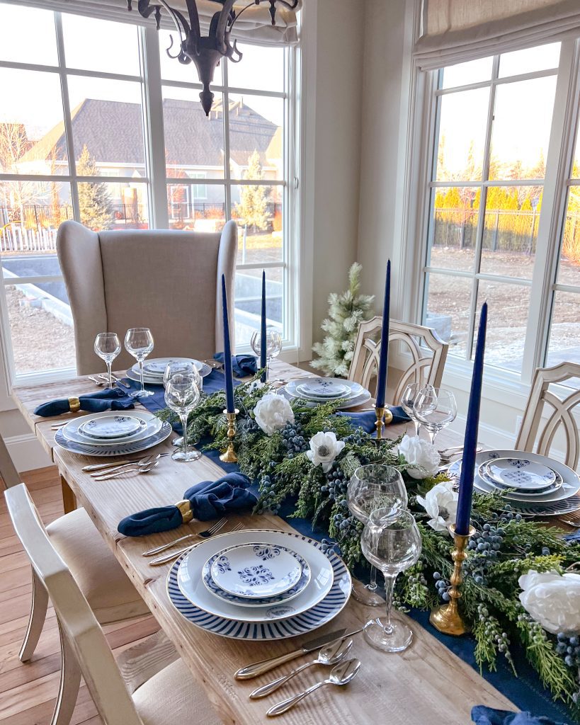 blue and white tablescape