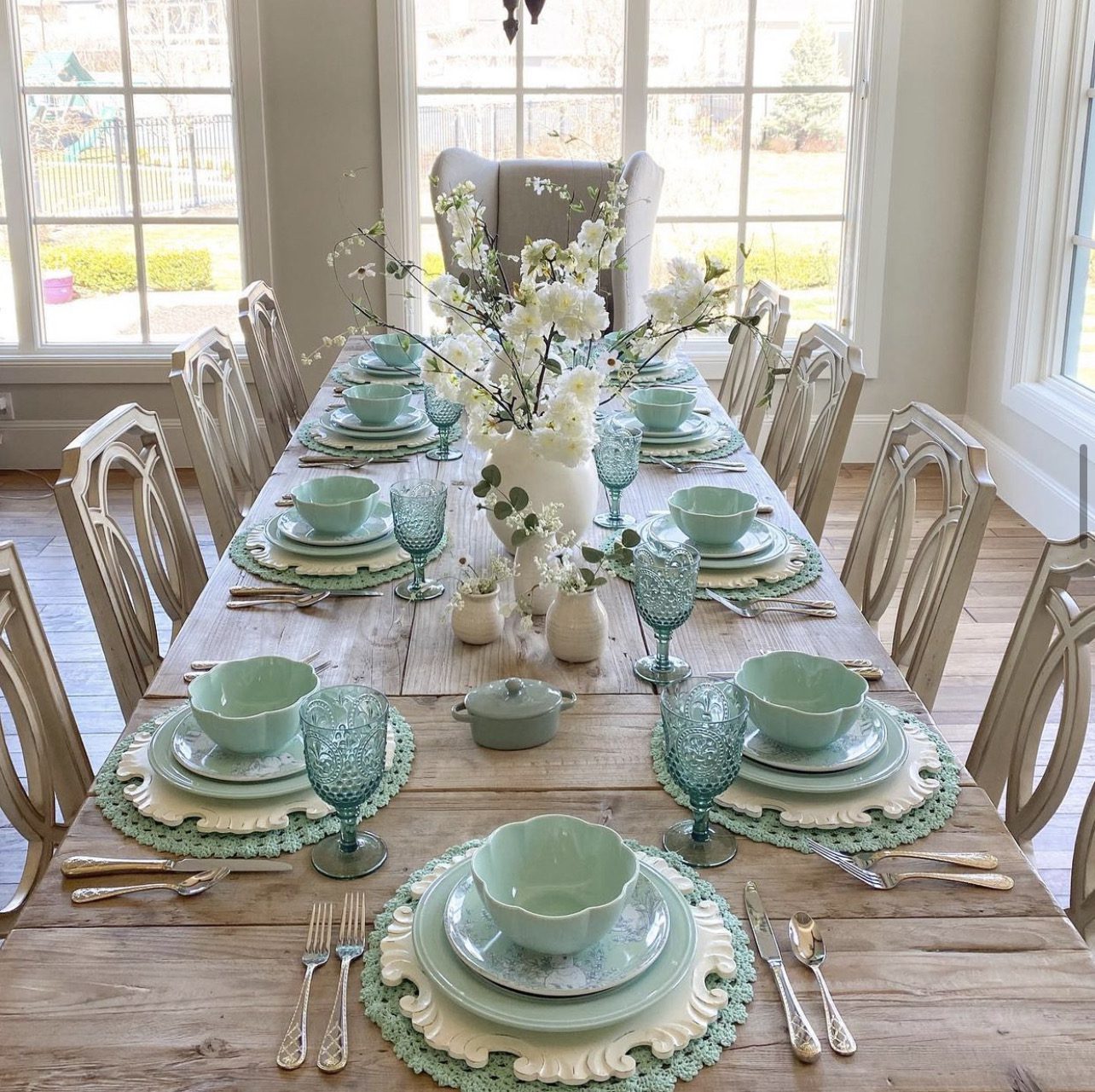 mint green easter table setting 