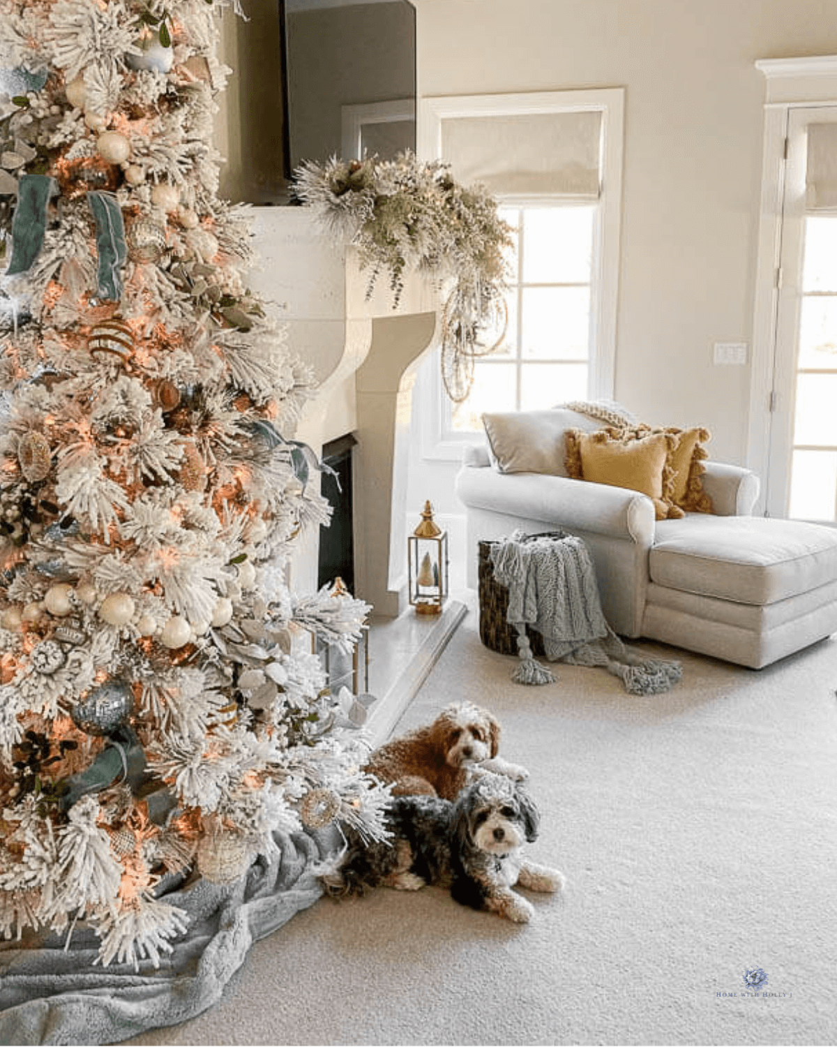 Christmas Bedroom Decor Ideas - Featured