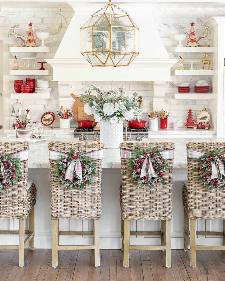 Christmas Kitchen Decor all four chairs