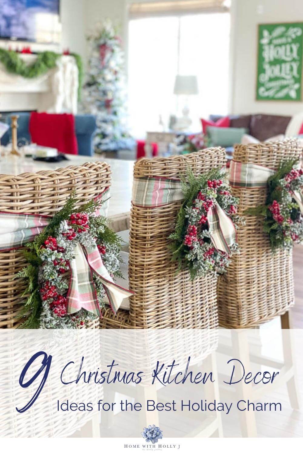 Want to give your kitchen a little holiday makeover this year? Check out my favorite Christmas kitchen decor ideas with pops of red and green.