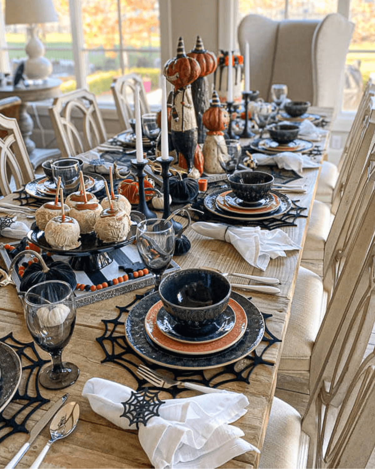 Halloween Tablescape - Featured
