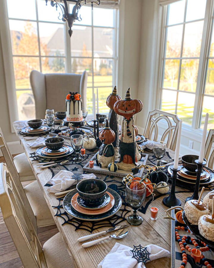 Halloween tablescape