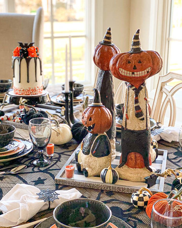 Halloween tablescape pumpkin