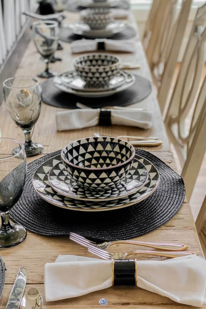 Easy Friendsgiving Hosting Ideas - Home With Holly J