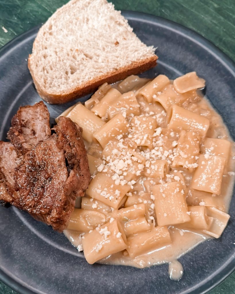 French onion pasta