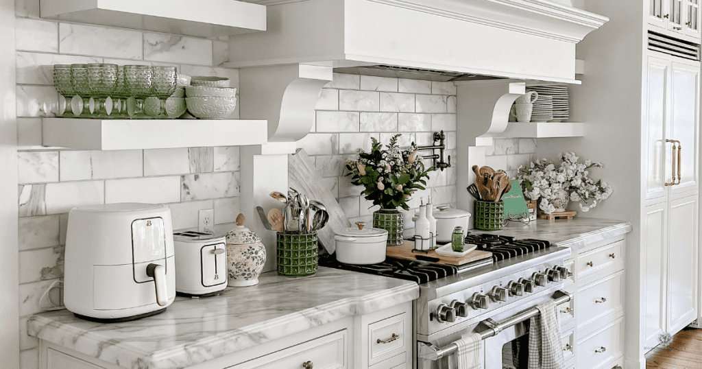 Green and White Fall Decor in the Kitchen and Dining Room